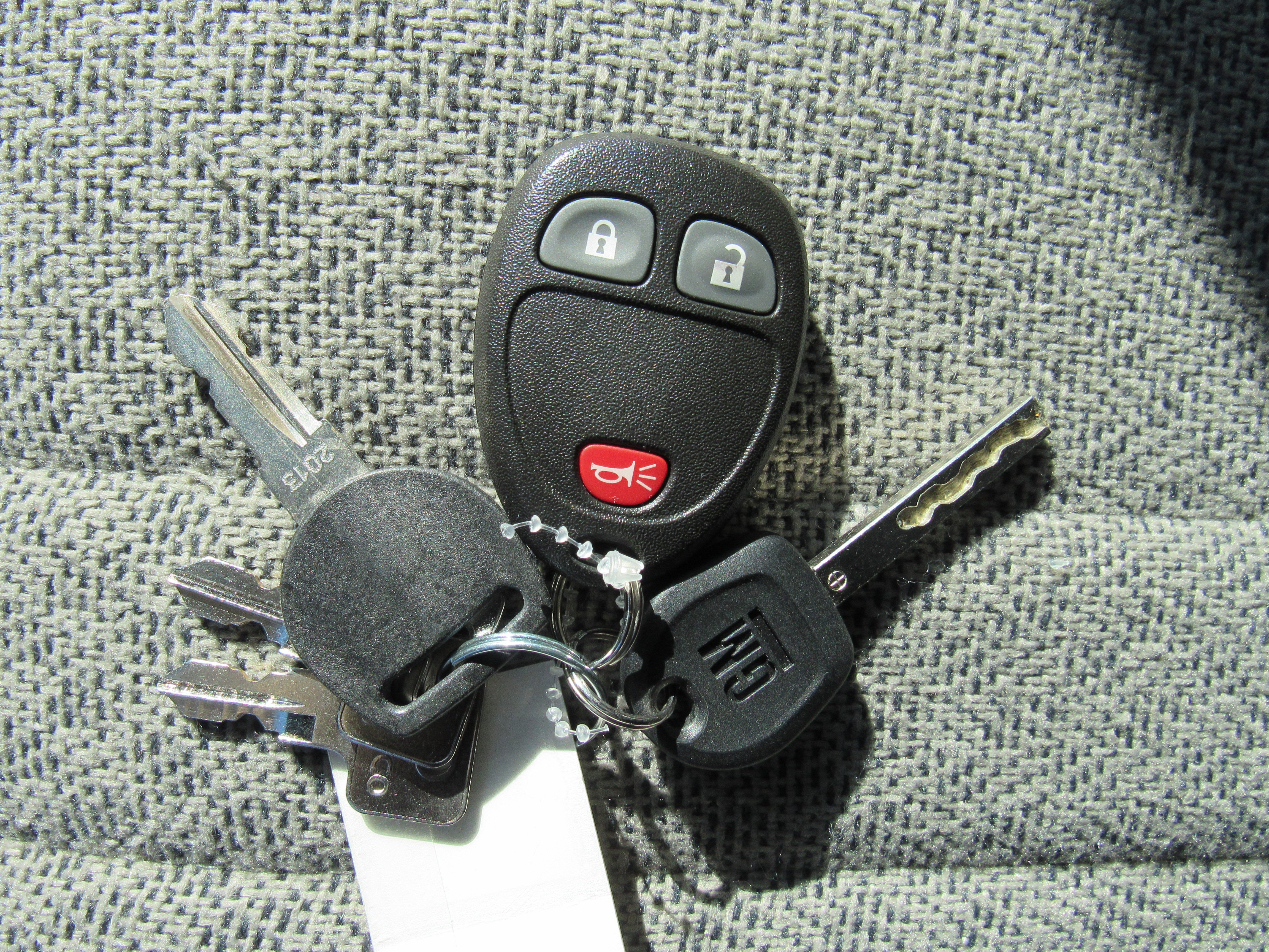 2025 GMC Savana Cutaway 3500 1WT