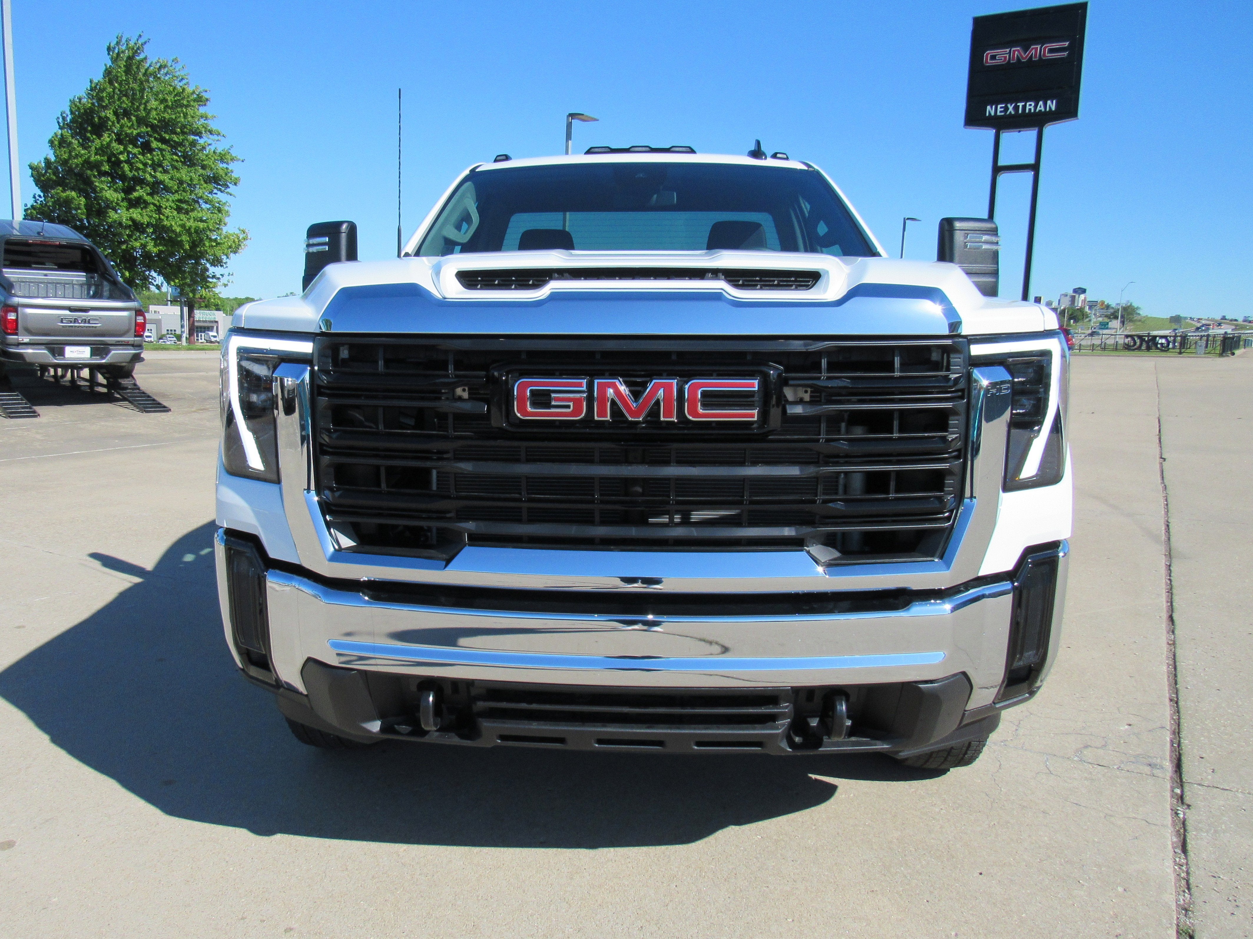2026 GMC Sierra 3500 HD Chassis Cab Pro