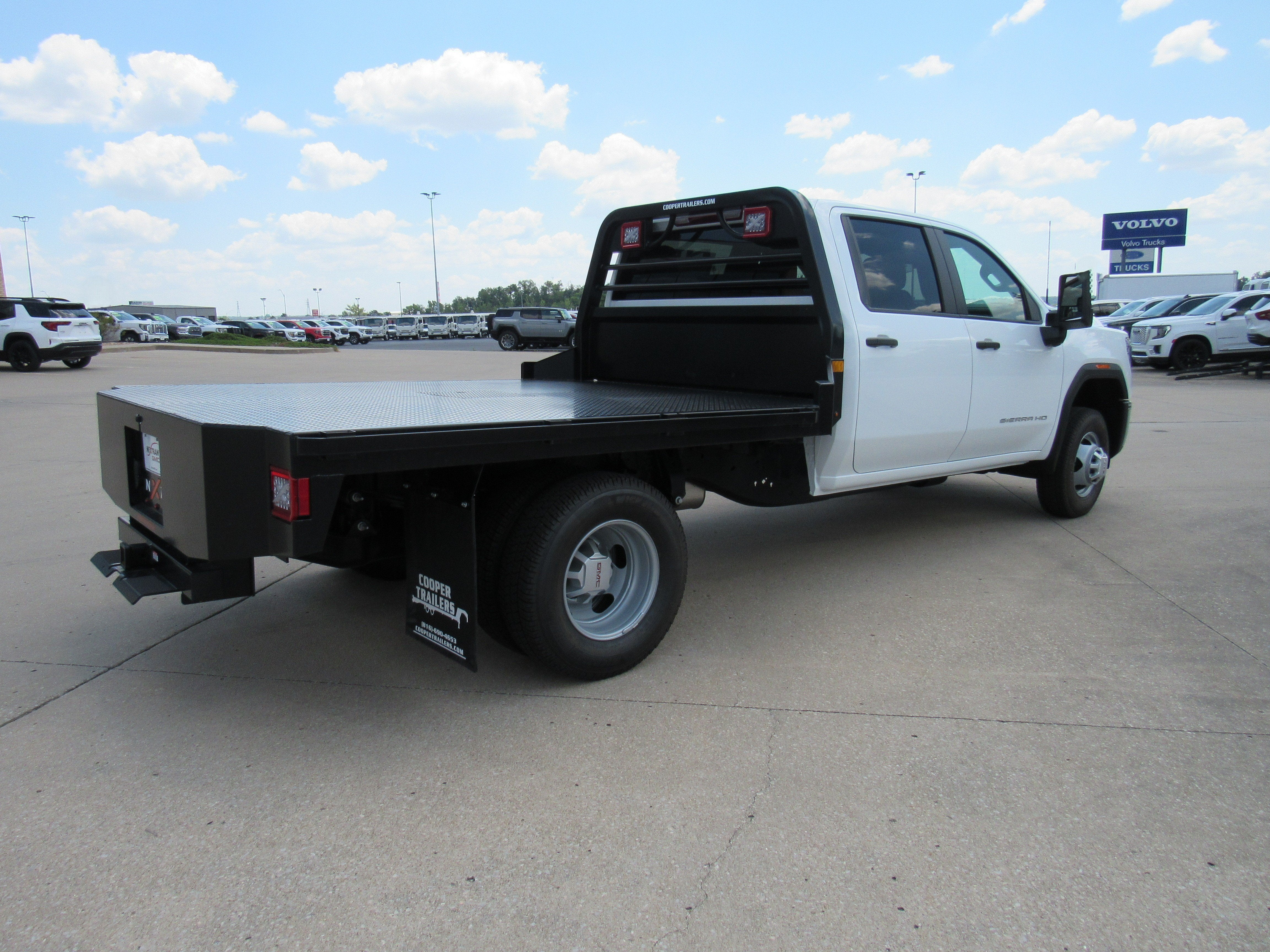 2026 GMC Sierra 3500 HD Chassis Cab Pro