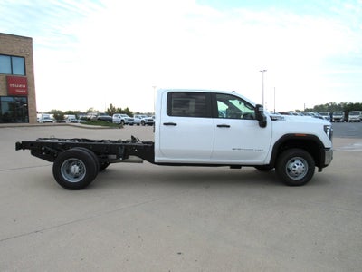 2026 GMC Sierra 3500 HD Chassis Cab Pro