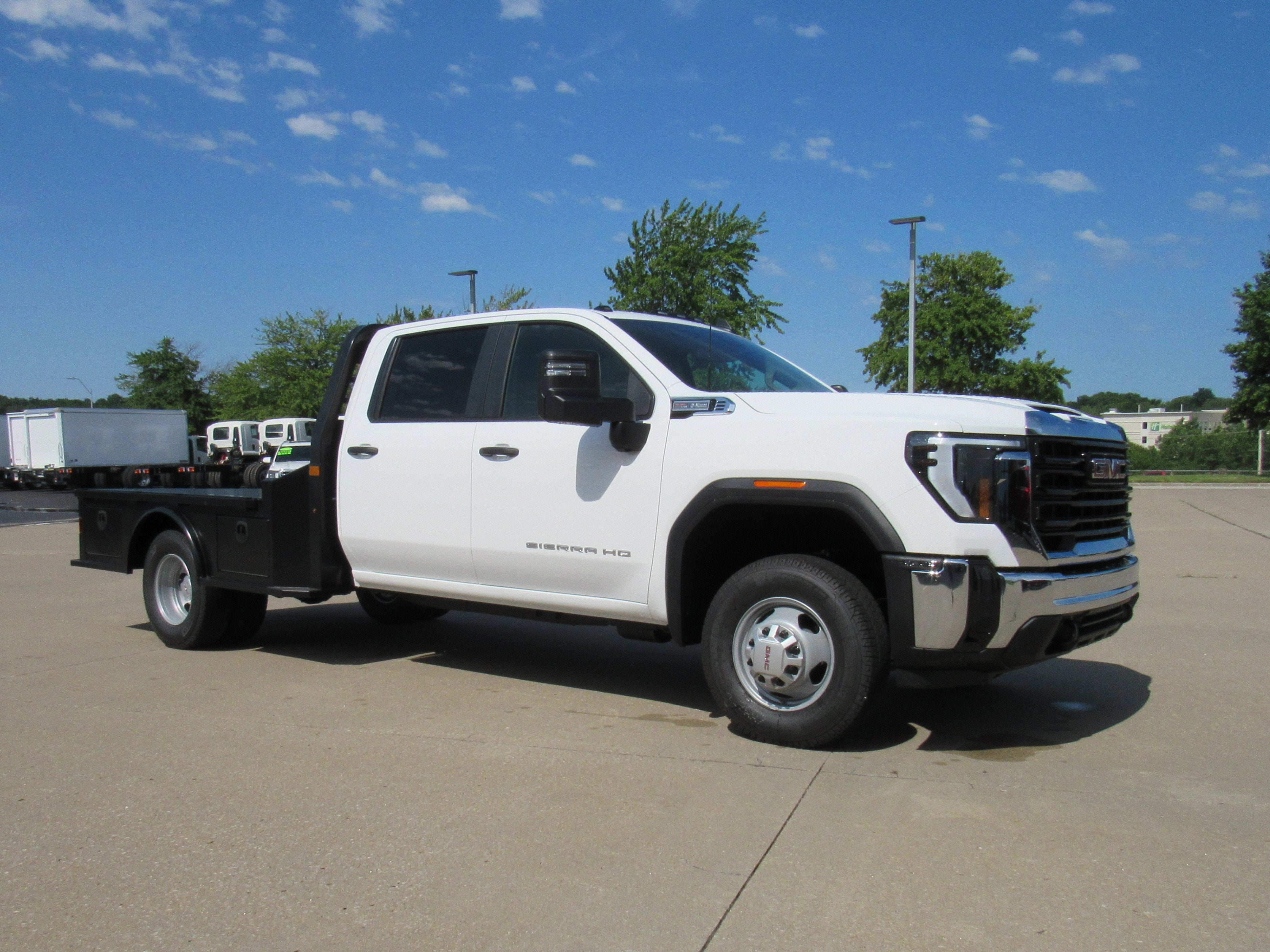 2026 GMC Sierra 3500 HD Chassis Cab Pro