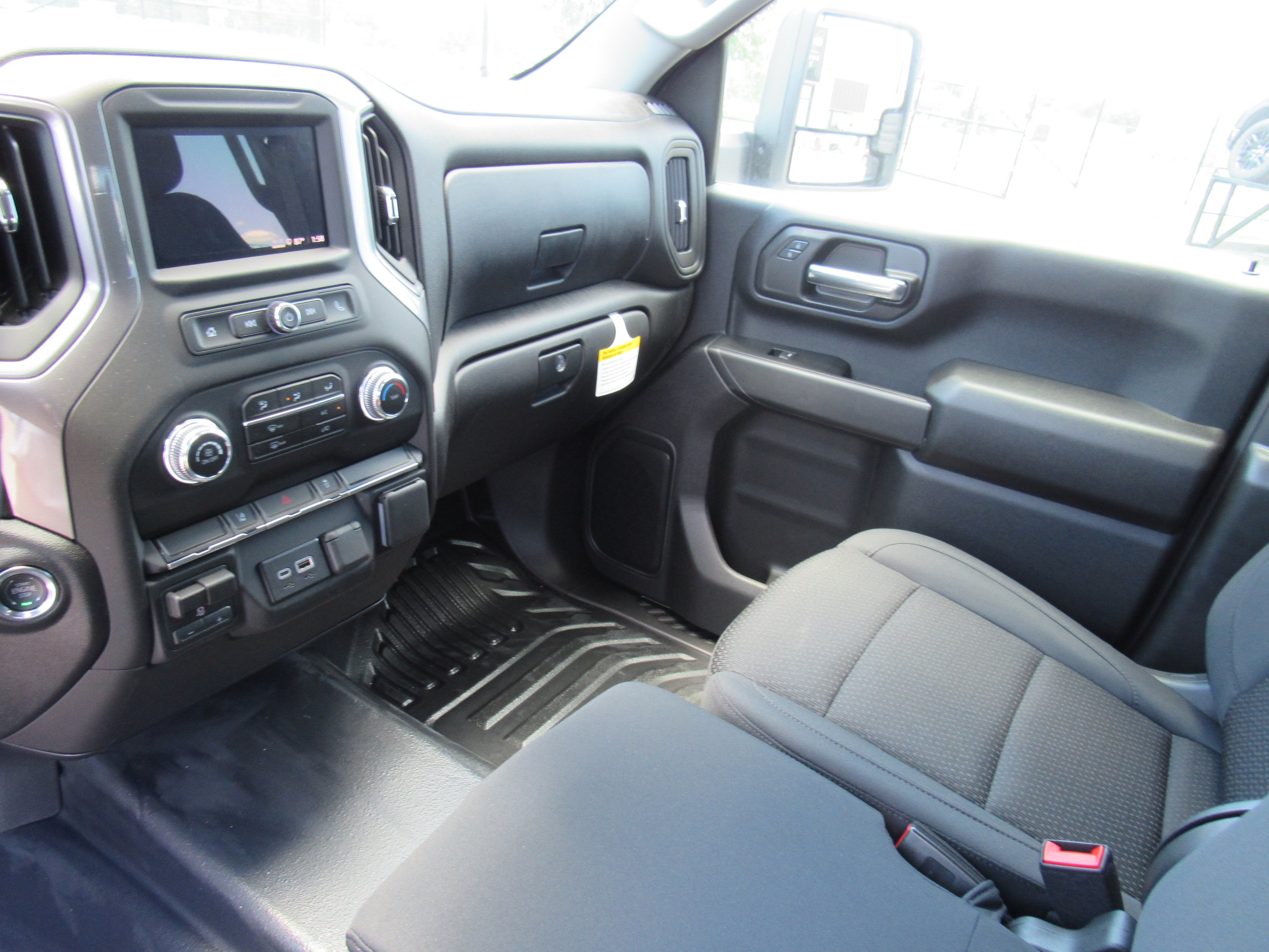 2026 GMC Sierra 3500 HD Chassis Cab Pro