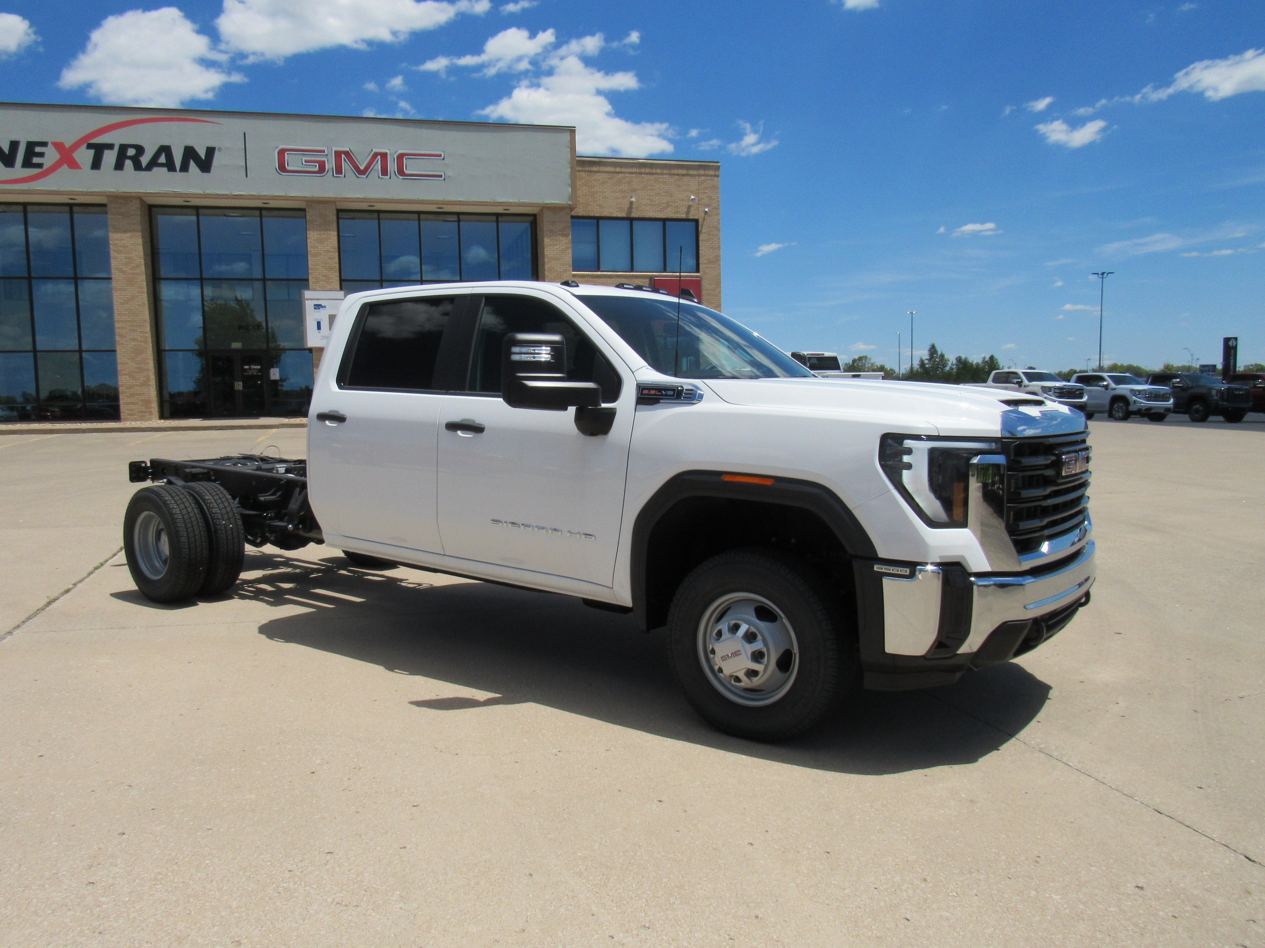 2026 GMC Sierra 3500 HD Chassis Cab Pro