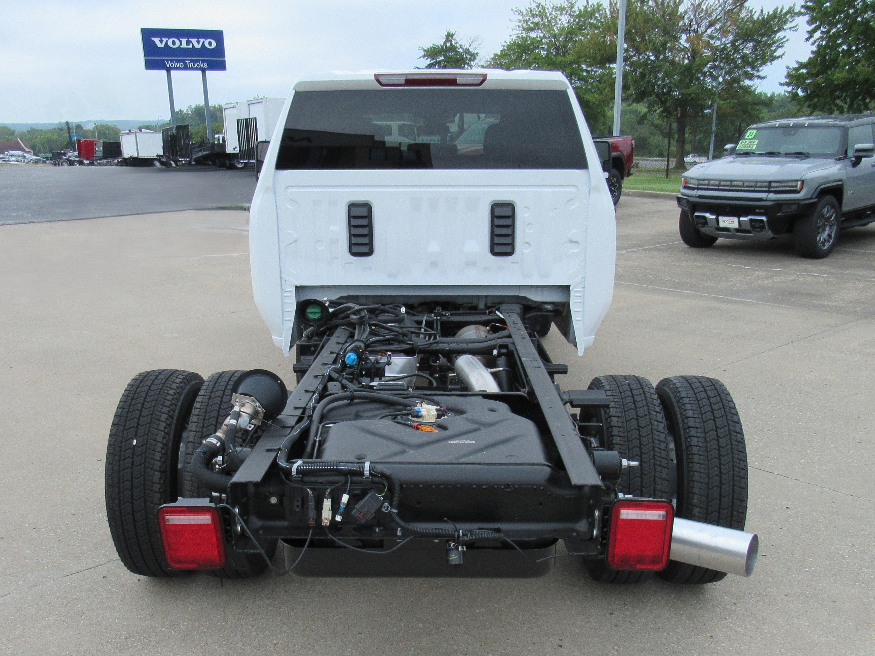 2026 GMC Sierra 3500 HD Chassis Cab Pro