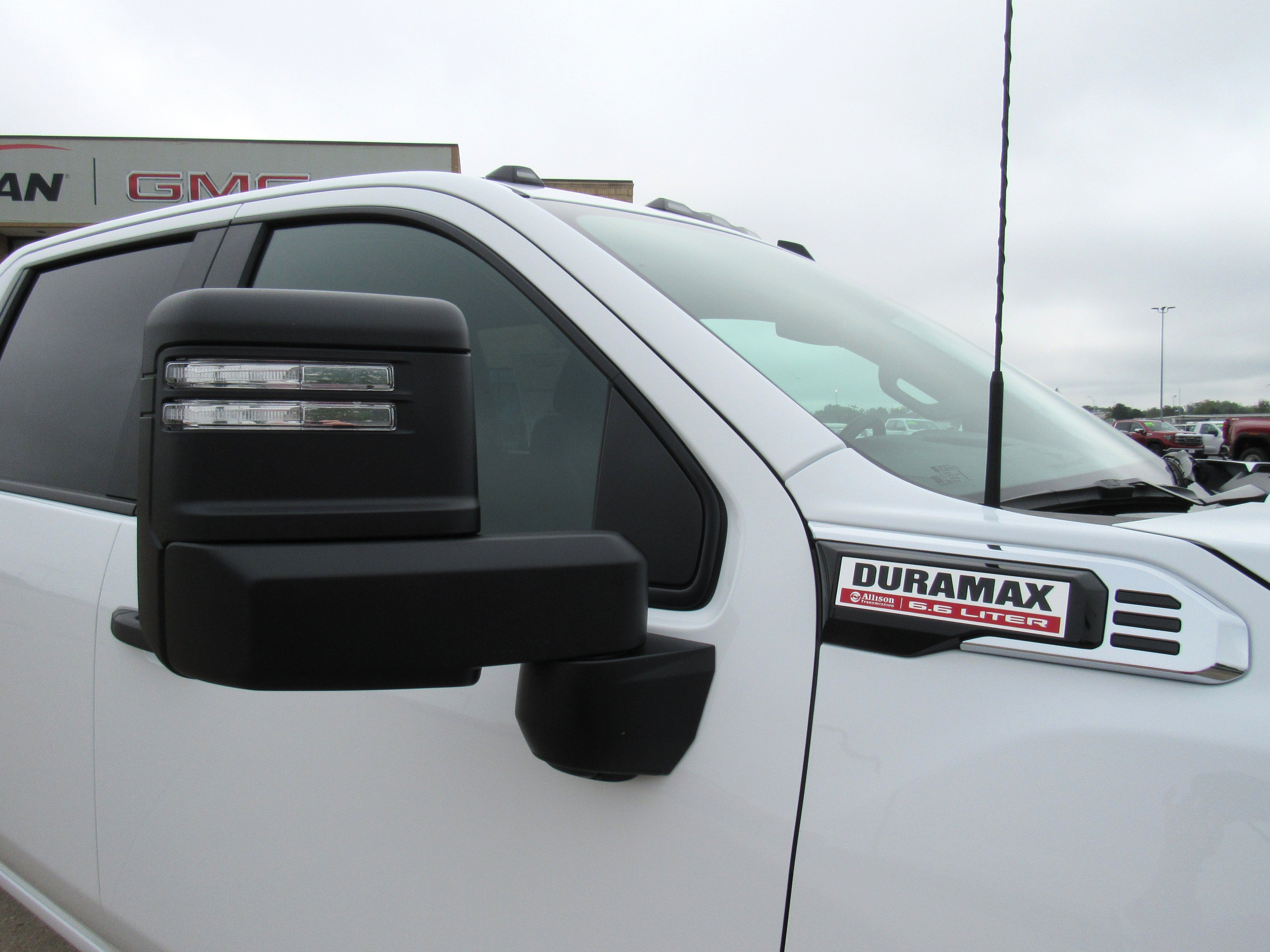 2026 GMC Sierra 3500 HD Chassis Cab Pro