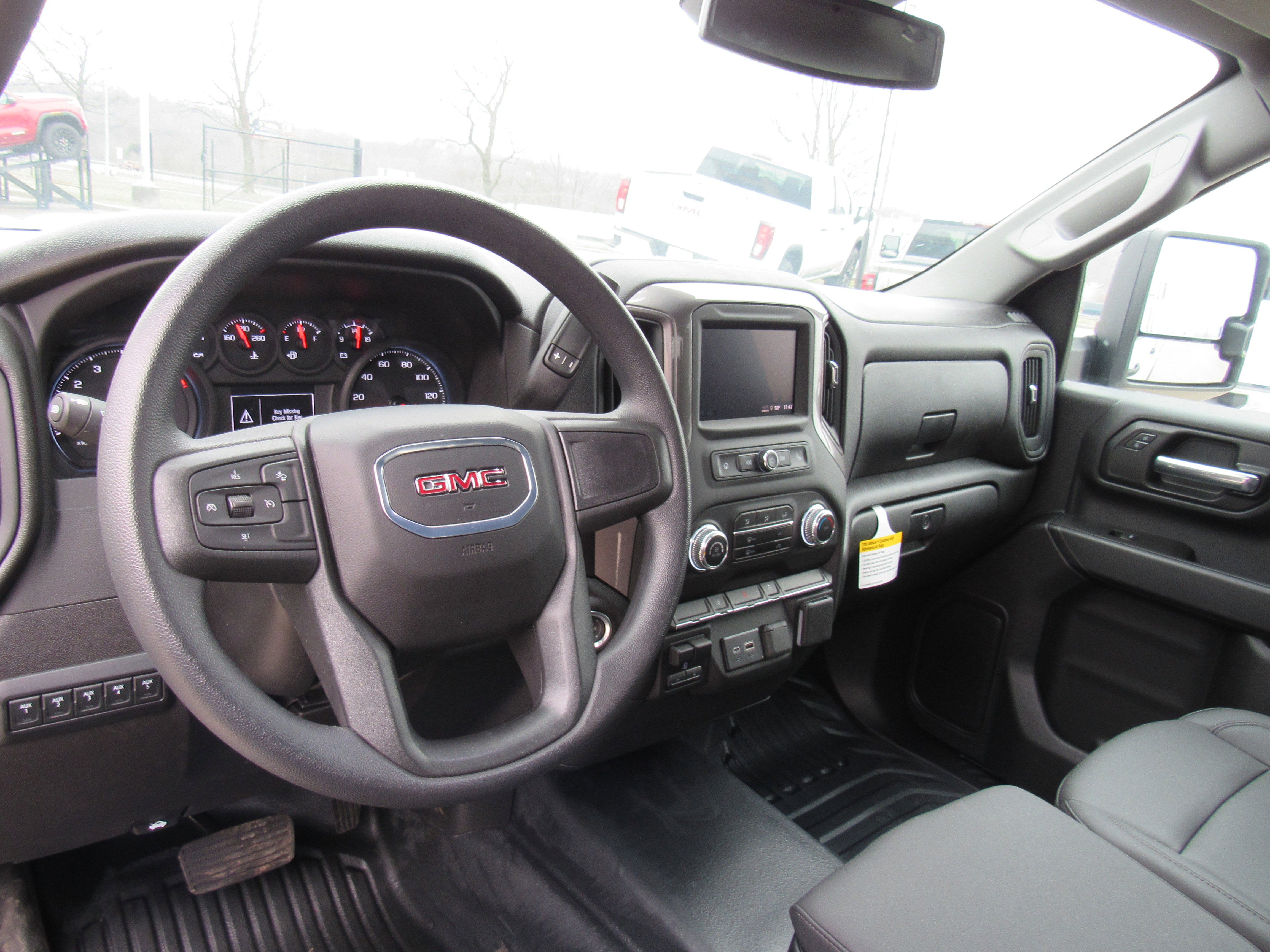 2025 GMC Sierra 3500 HD Pro