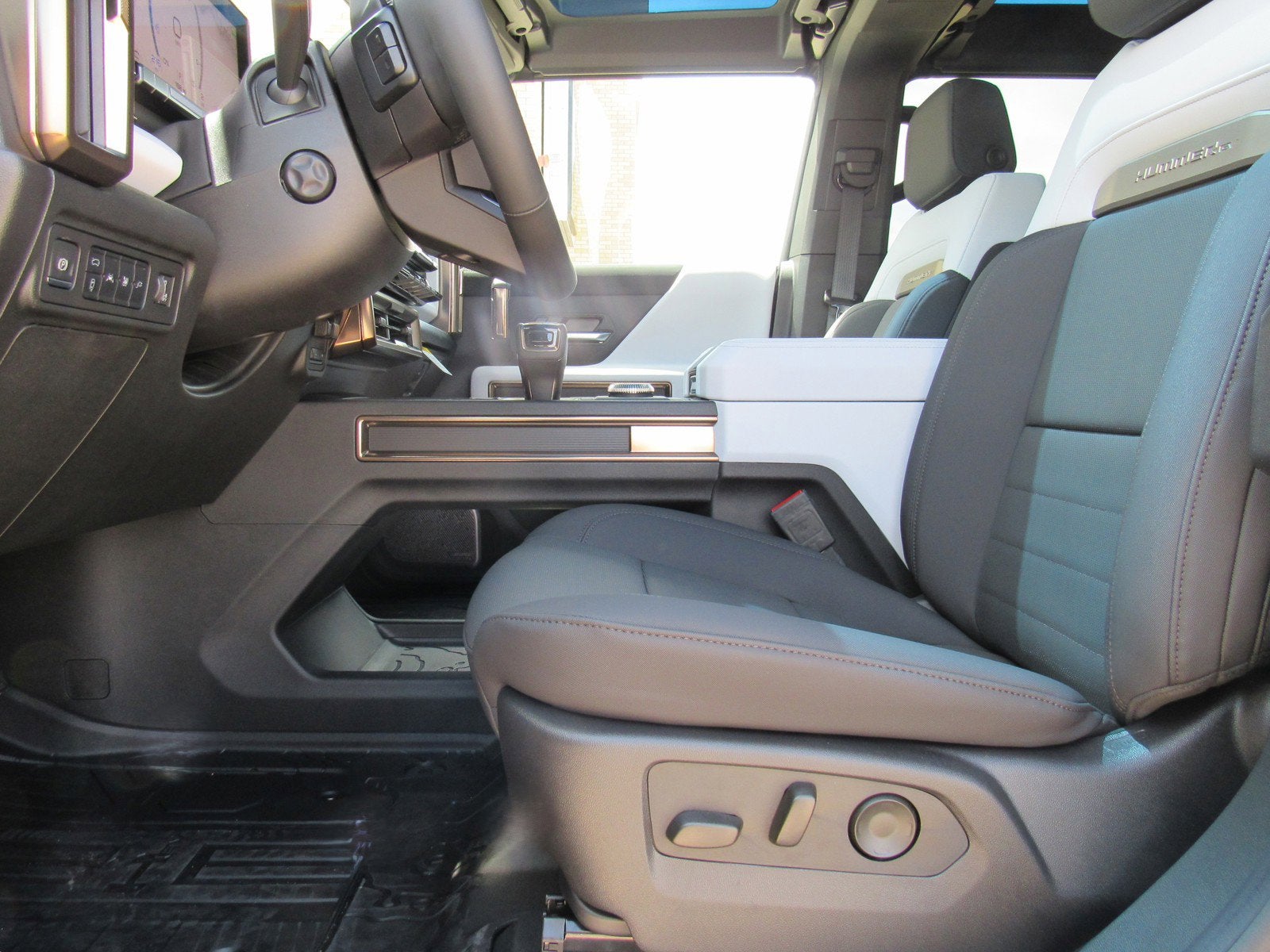 2024 GMC HUMMER EV SUV 3X