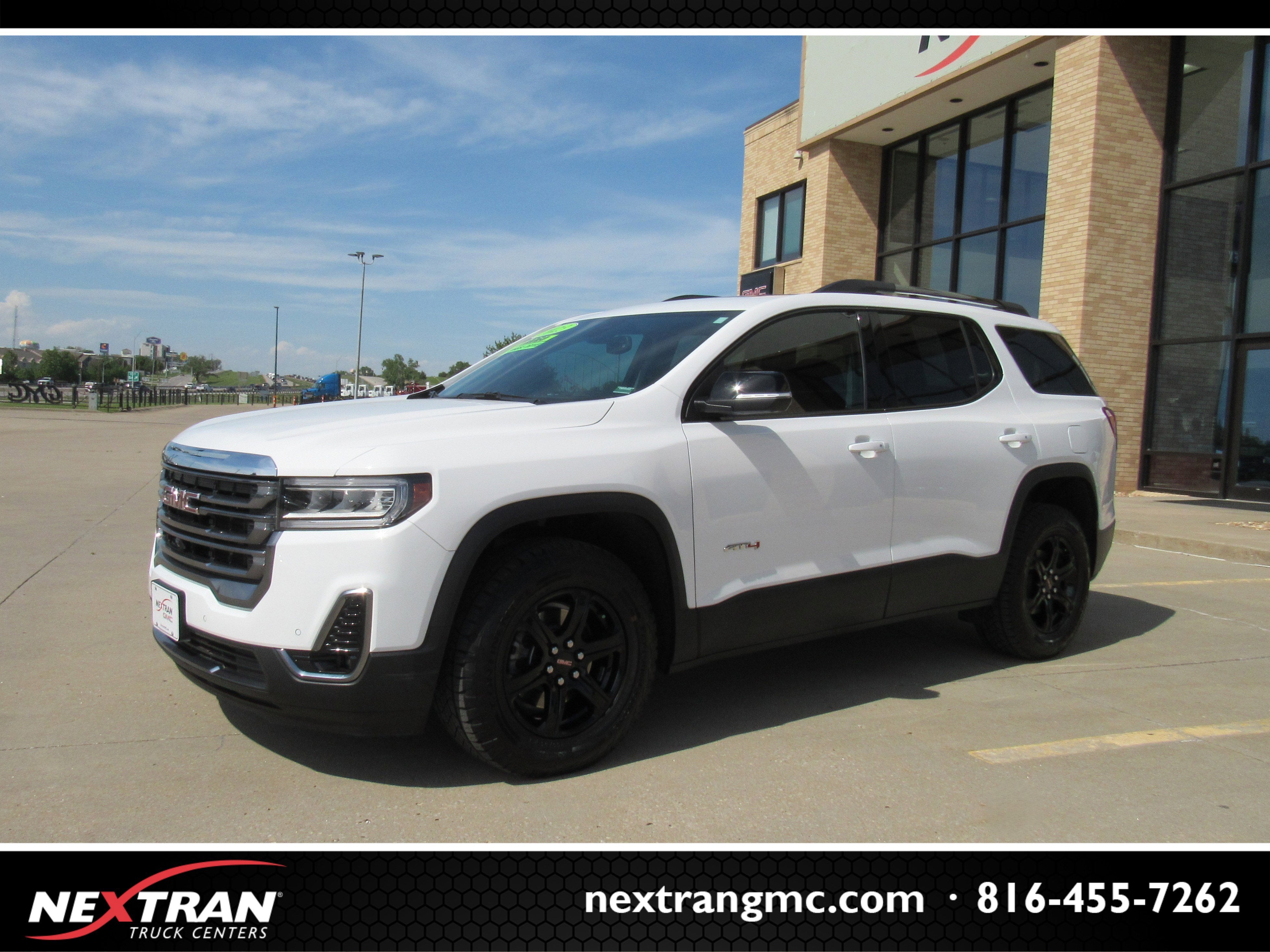 2023 GMC Acadia AT4