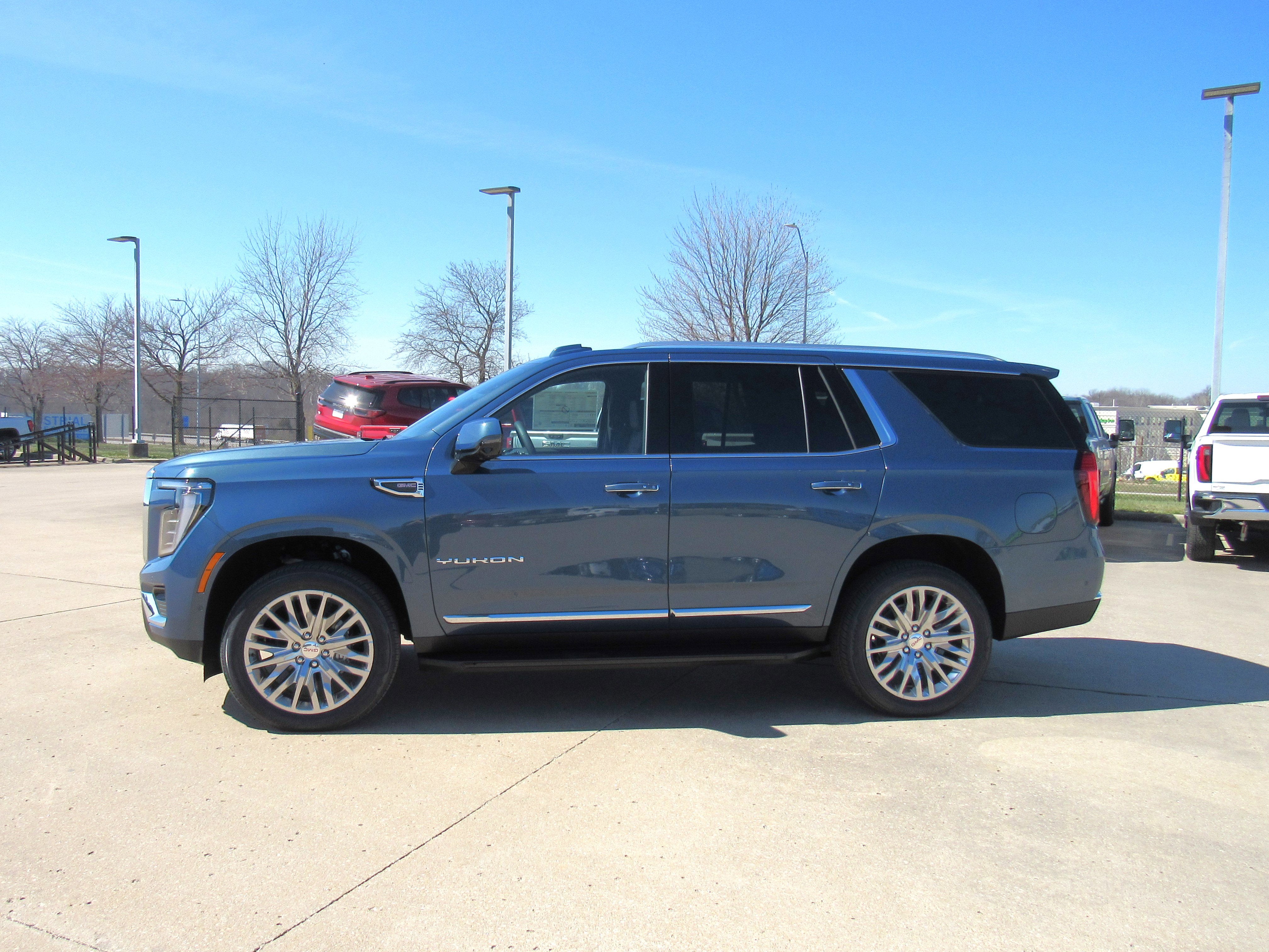 2026 GMC Yukon Elevation