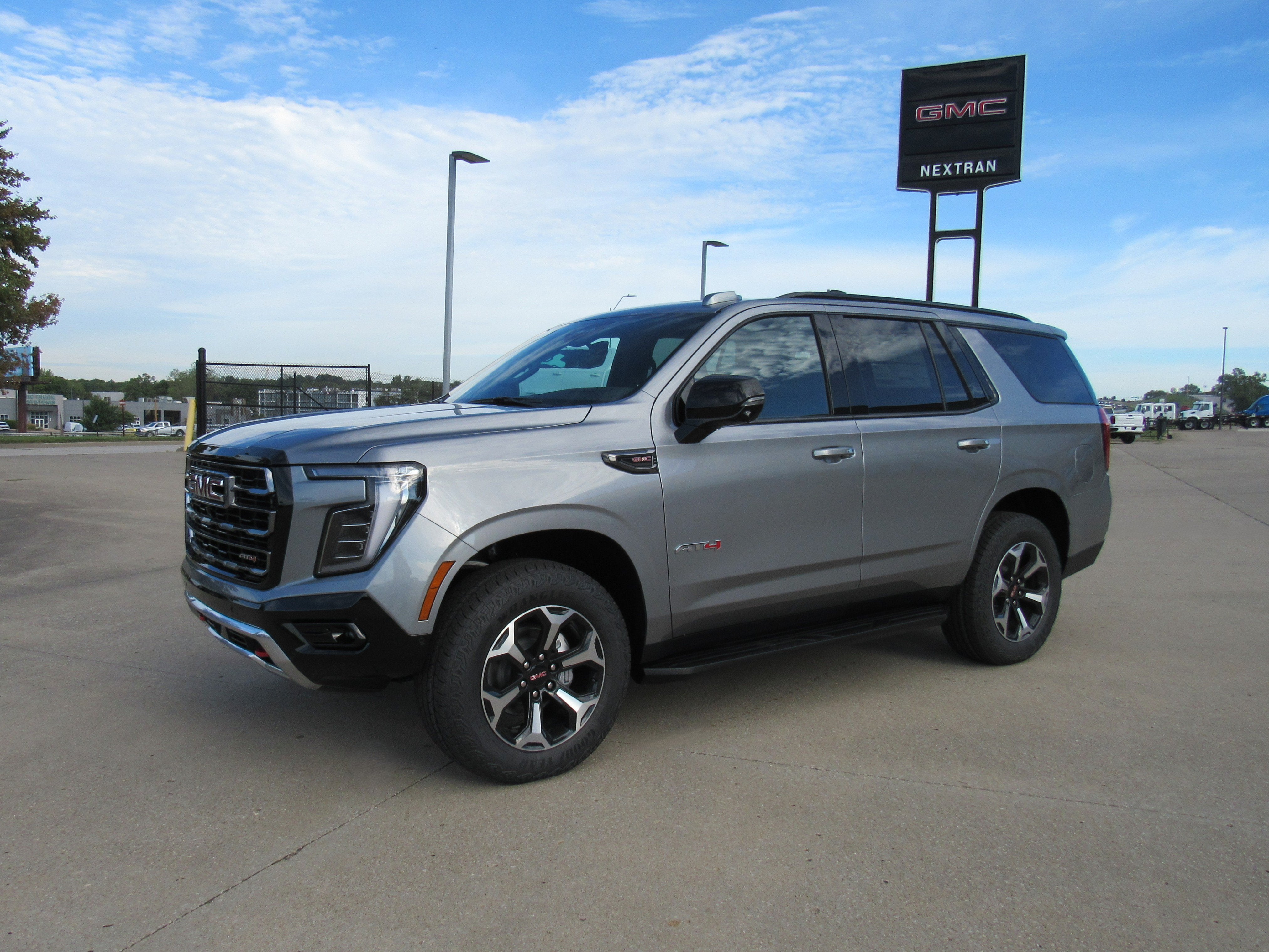 2027 GMC Yukon AT4