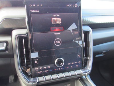 2027 GMC Yukon AT4