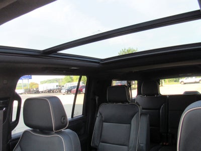 2023 GMC Yukon XL SLT