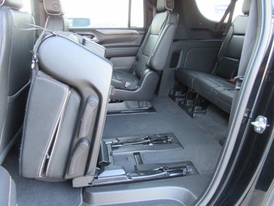 2023 GMC Yukon XL SLT