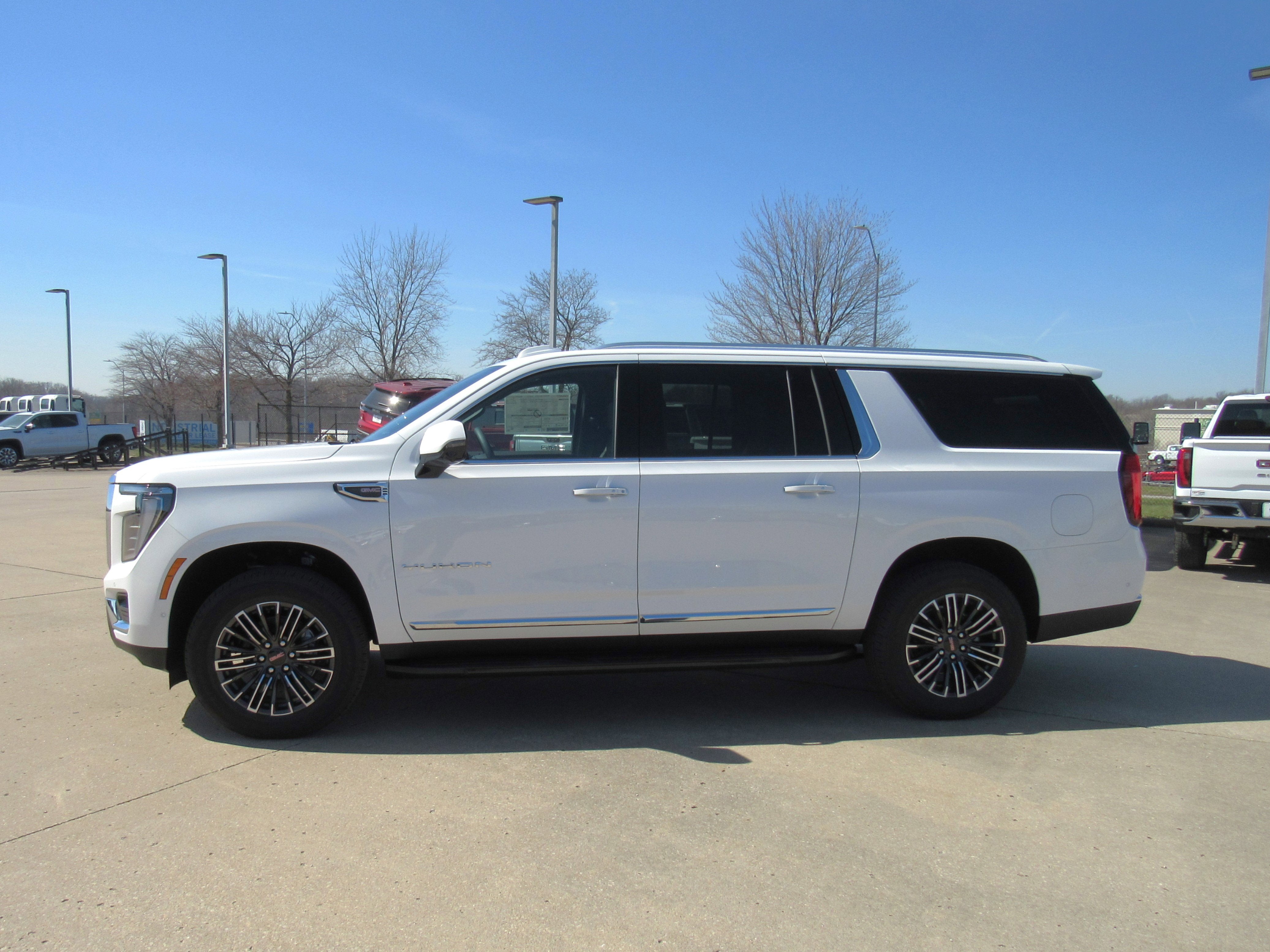 2026 GMC Yukon XL Elevation