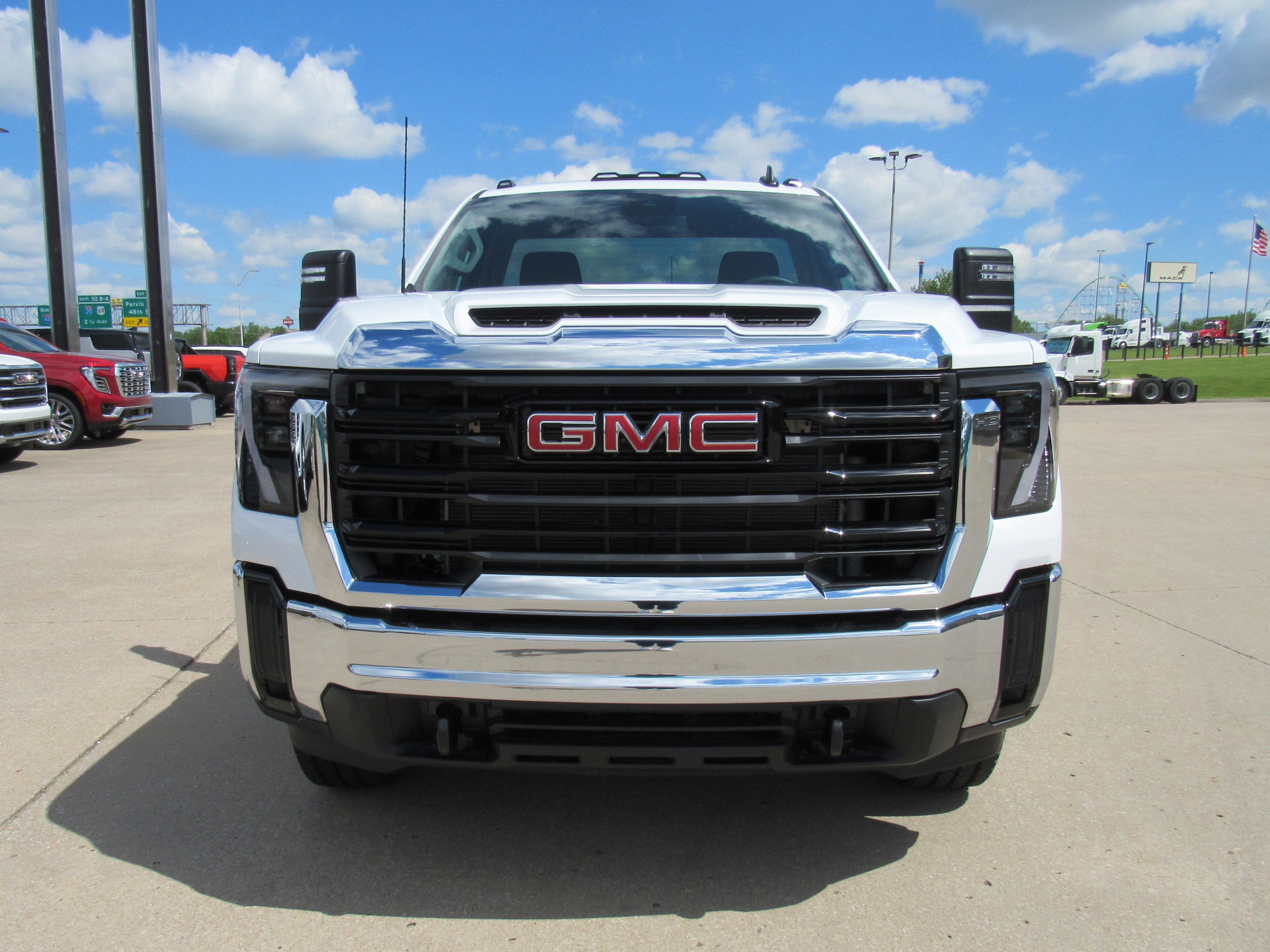 2026 GMC Sierra 2500 HD Pro