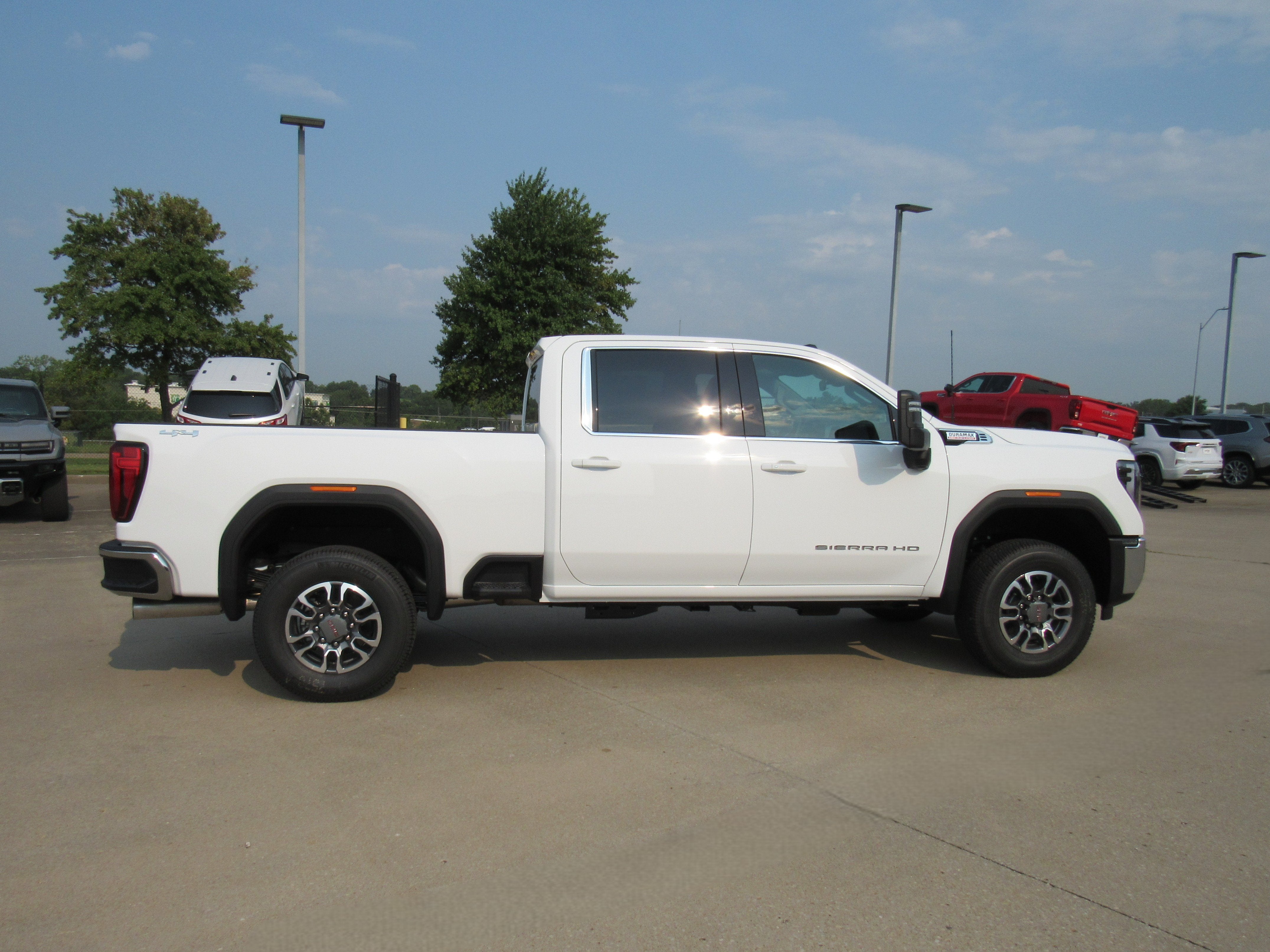 2026 GMC Sierra 2500 HD SLE