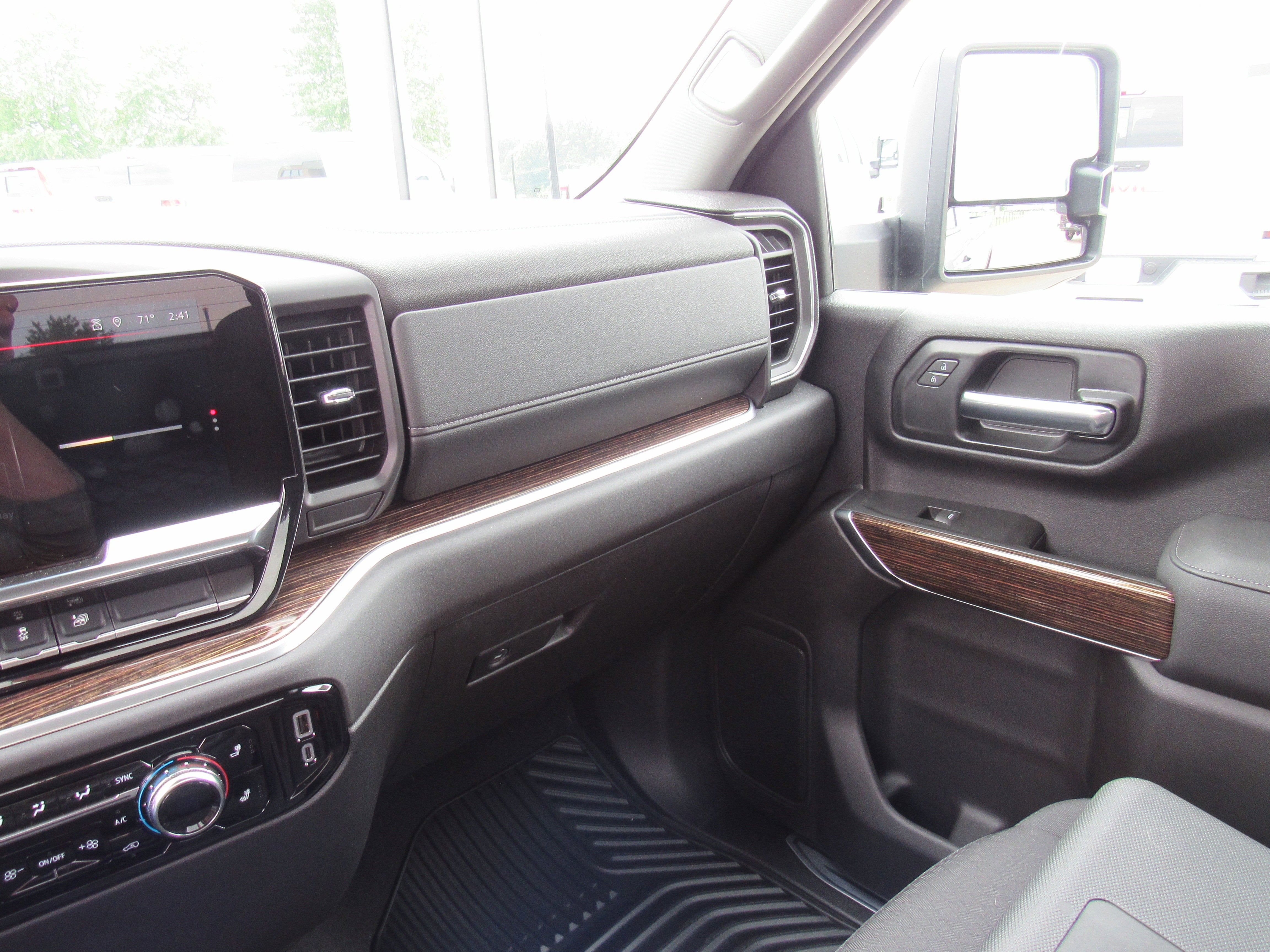 2025 GMC Sierra 2500 HD SLE