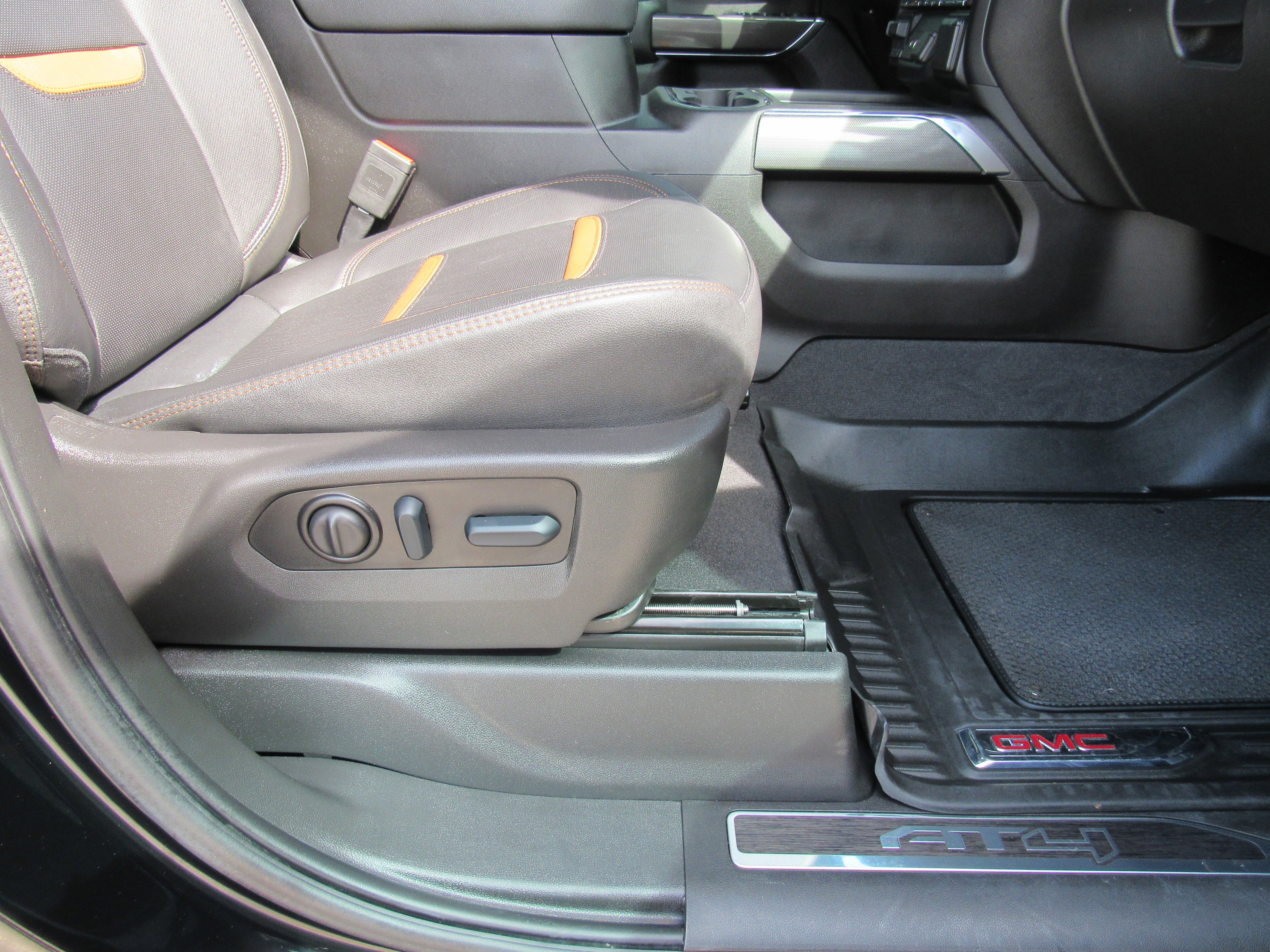 2023 GMC Sierra 2500 HD AT4