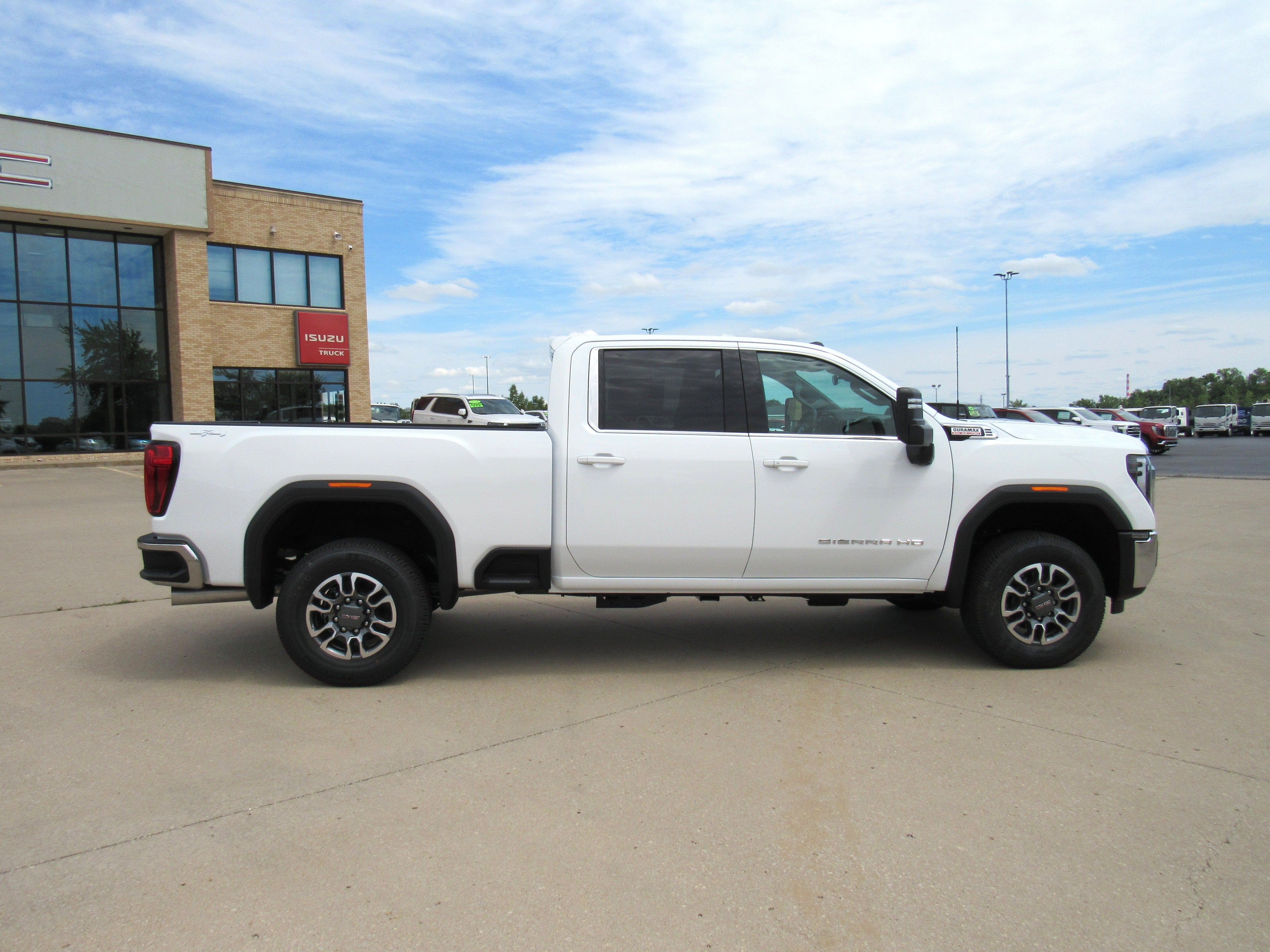 2026 GMC Sierra 2500 HD SLE