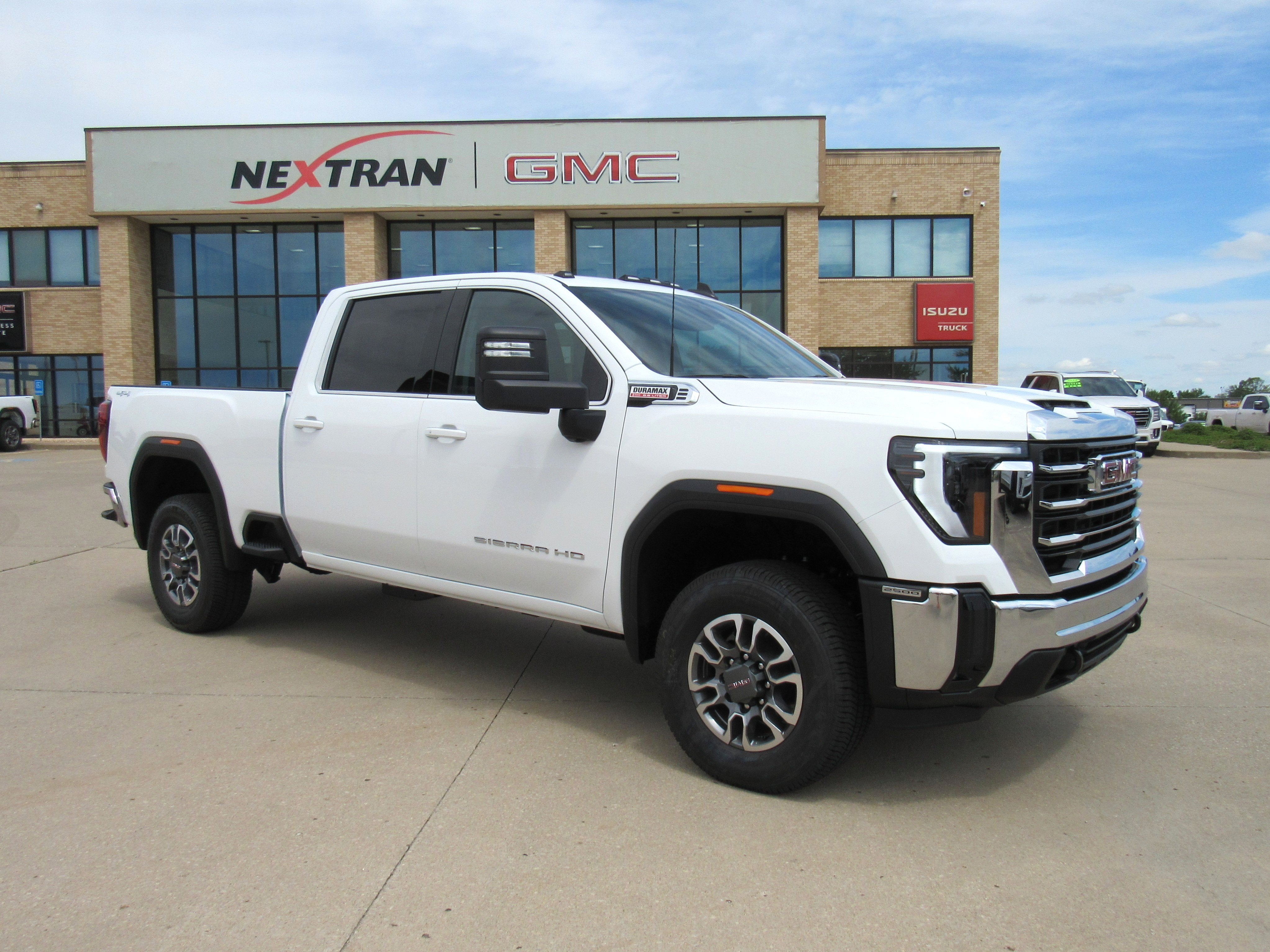 2026 GMC Sierra 2500 HD SLE