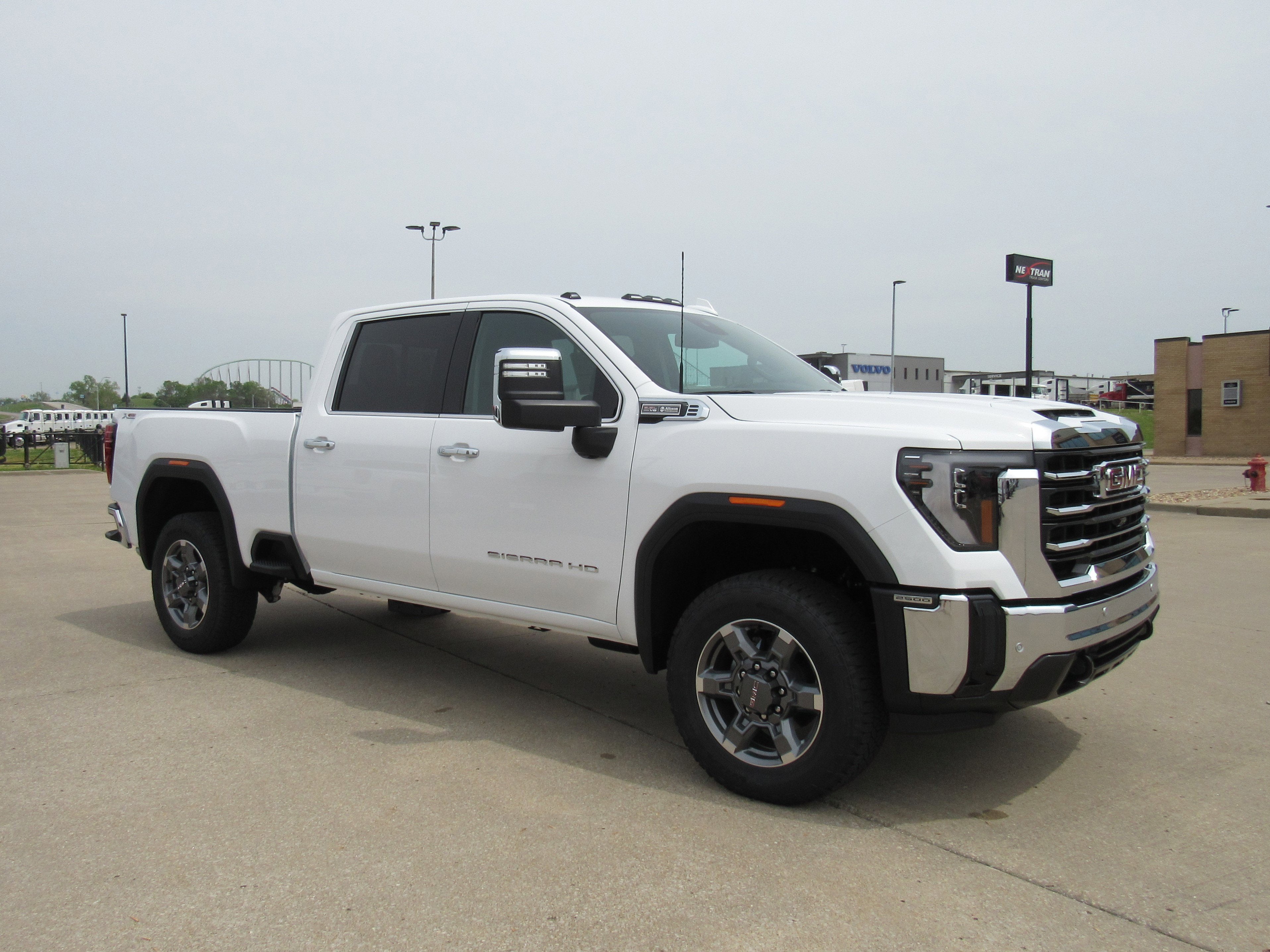 2025 GMC Sierra 2500 HD SLT