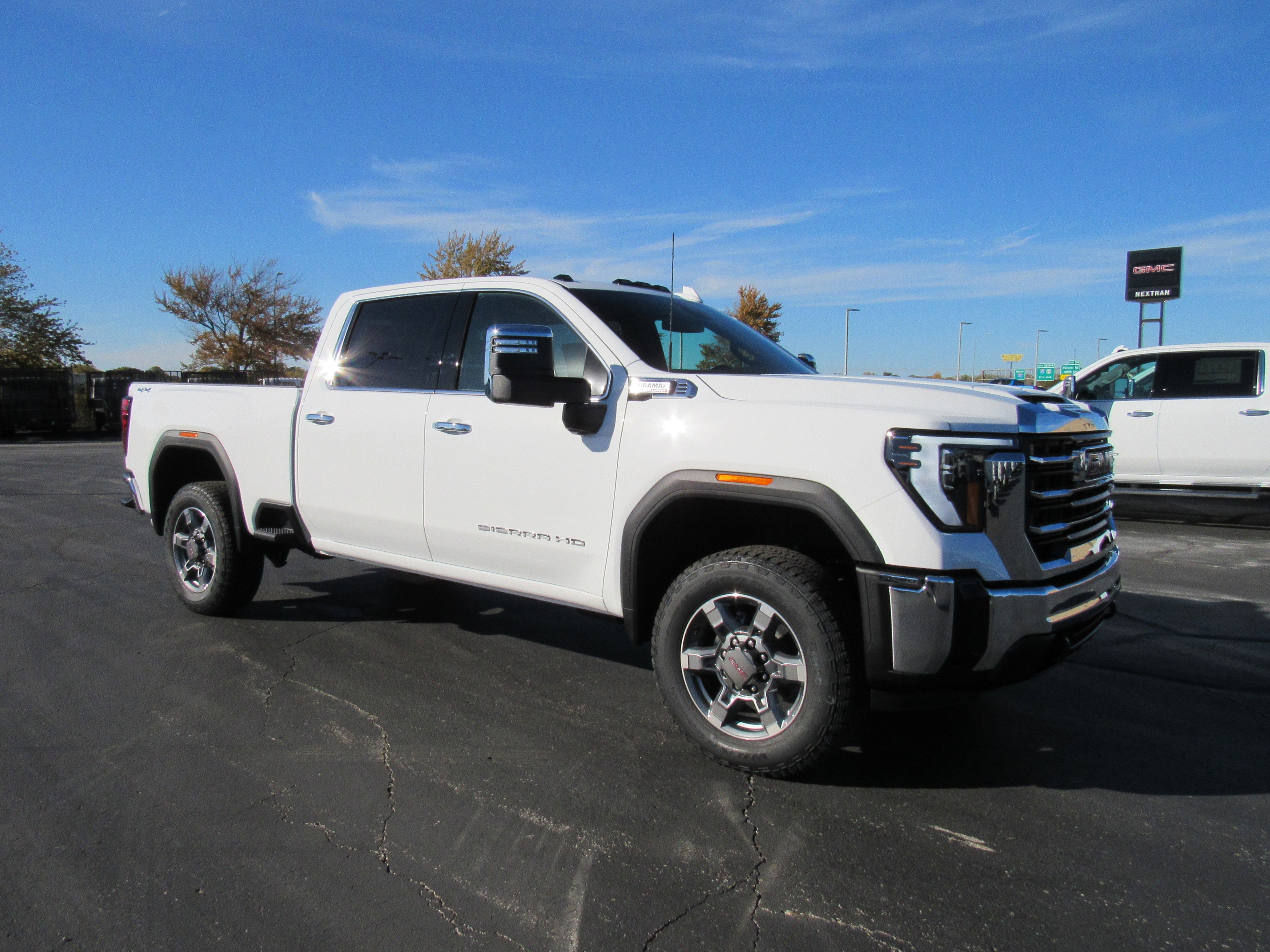 2026 GMC Sierra 2500 HD SLT