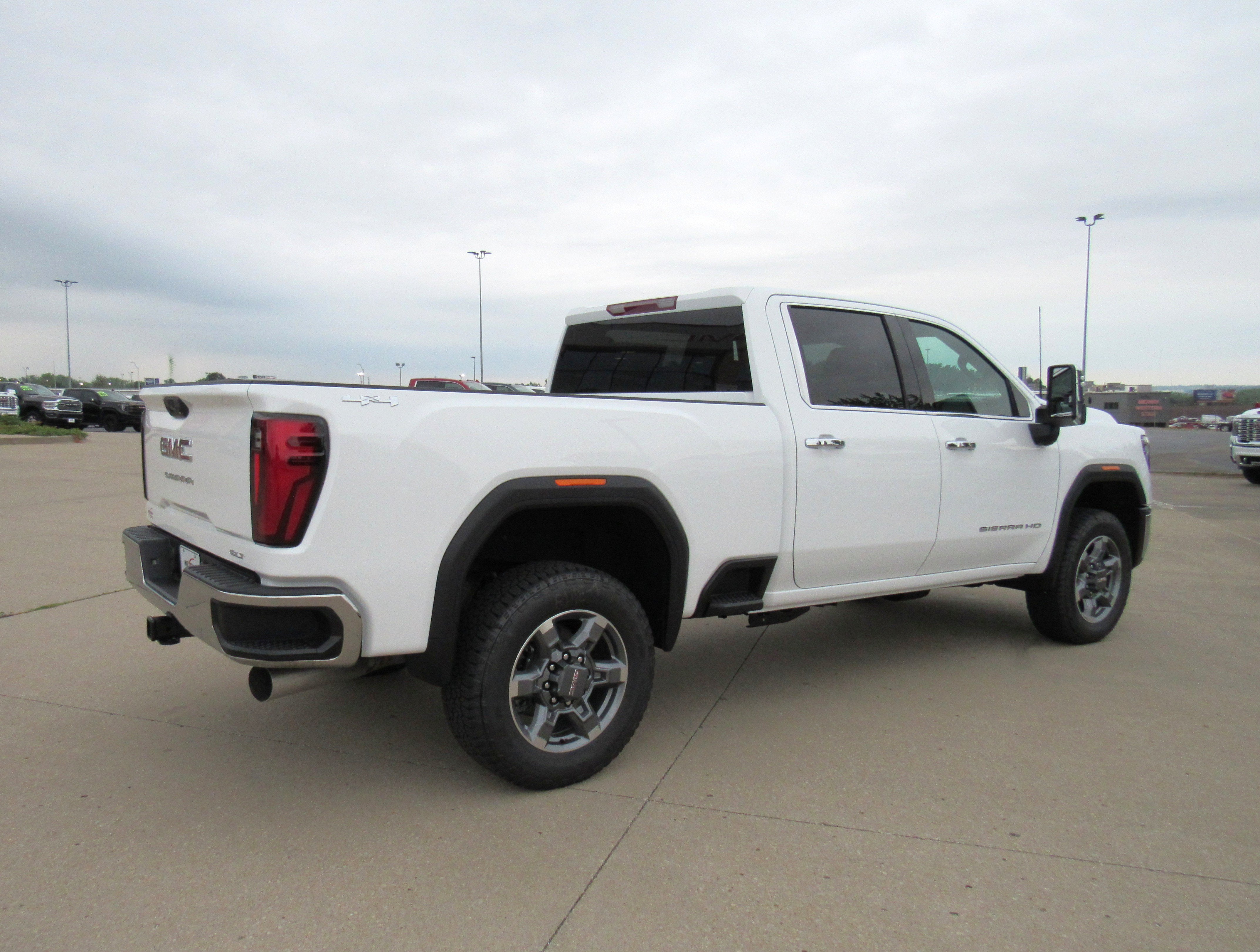2026 GMC Sierra 2500 HD SLT