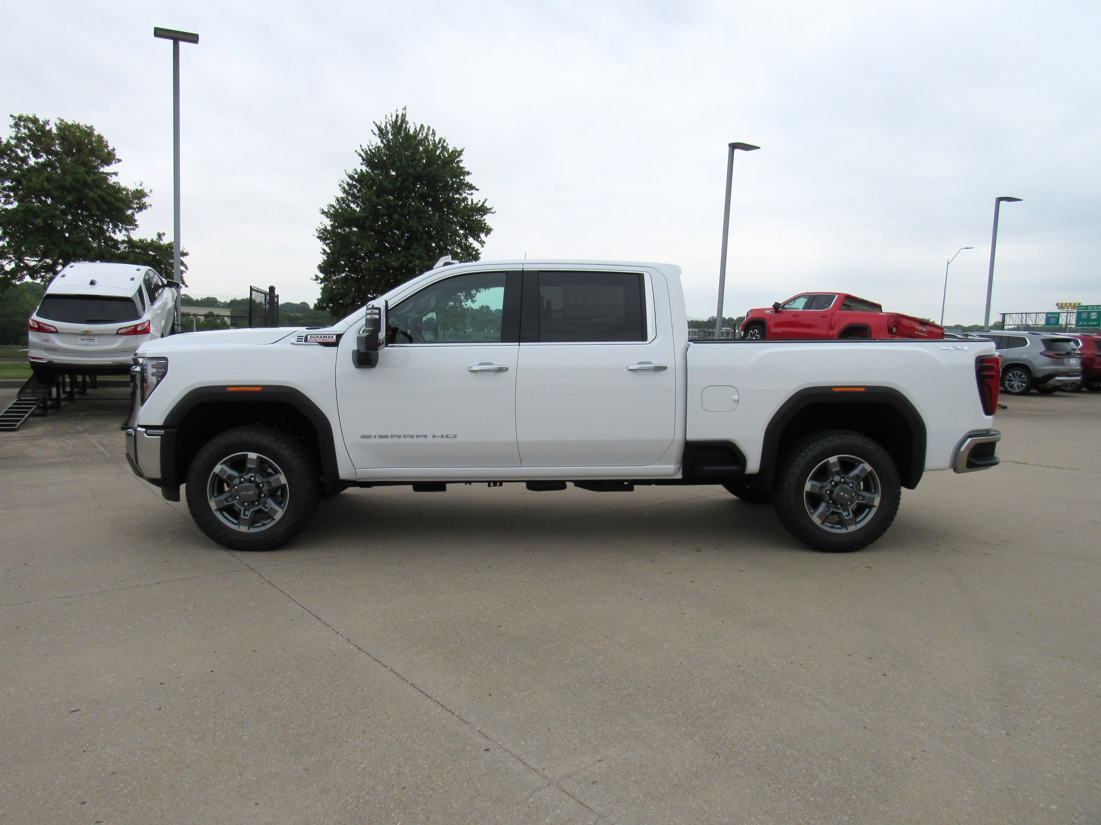 2026 GMC Sierra 2500 HD SLT