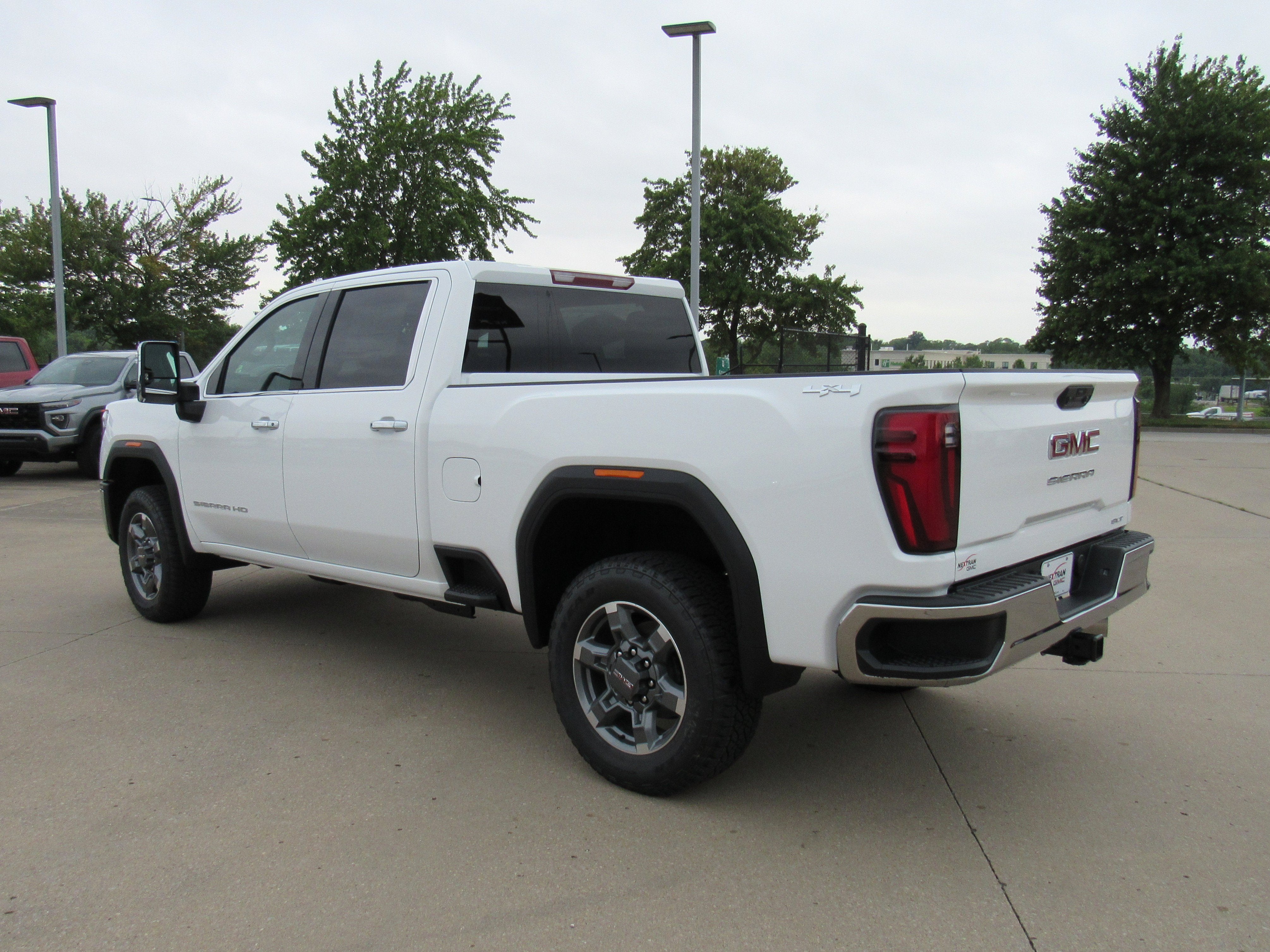 2026 GMC Sierra 2500 HD SLT