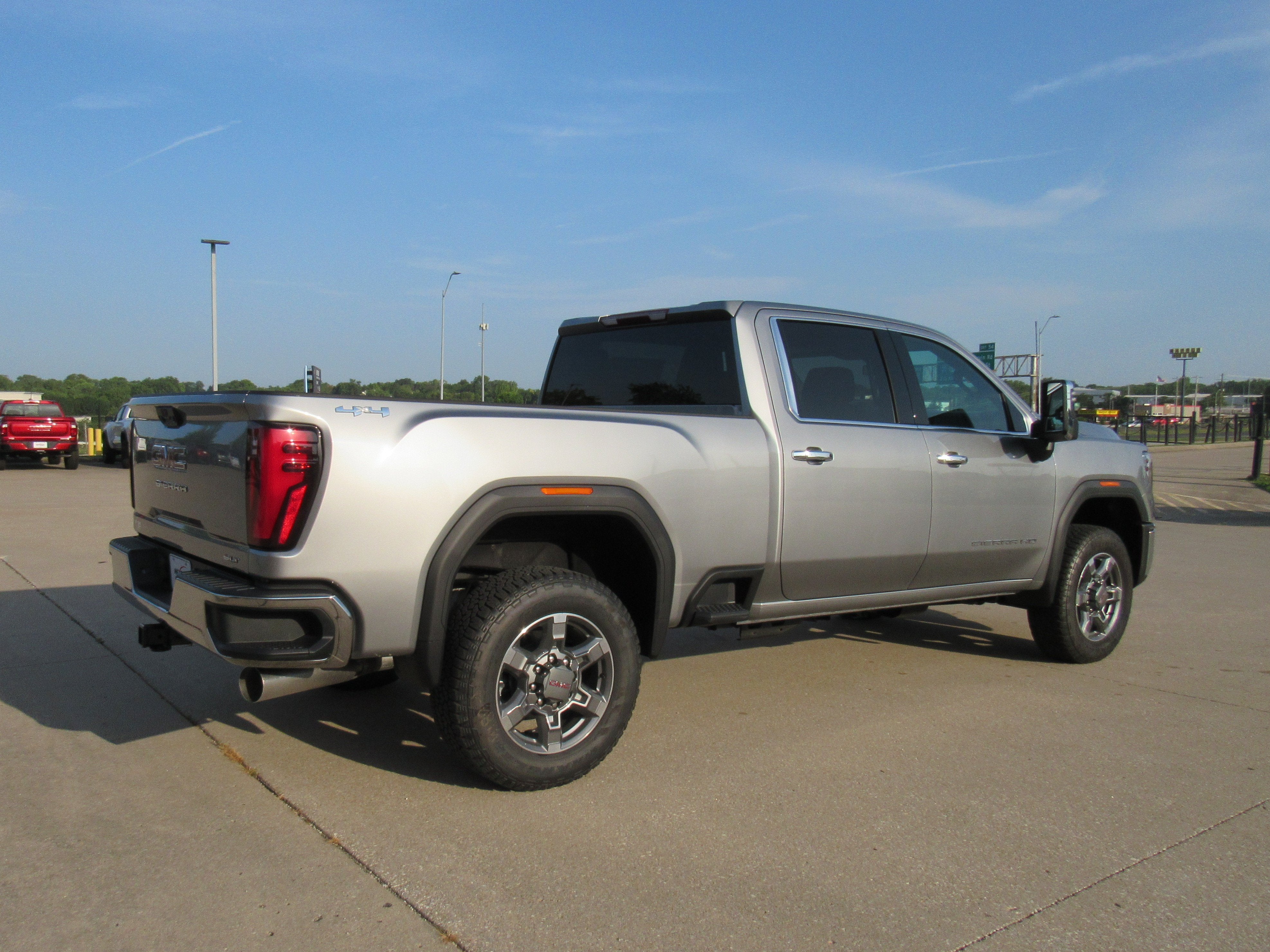 2026 GMC Sierra 2500 HD SLT