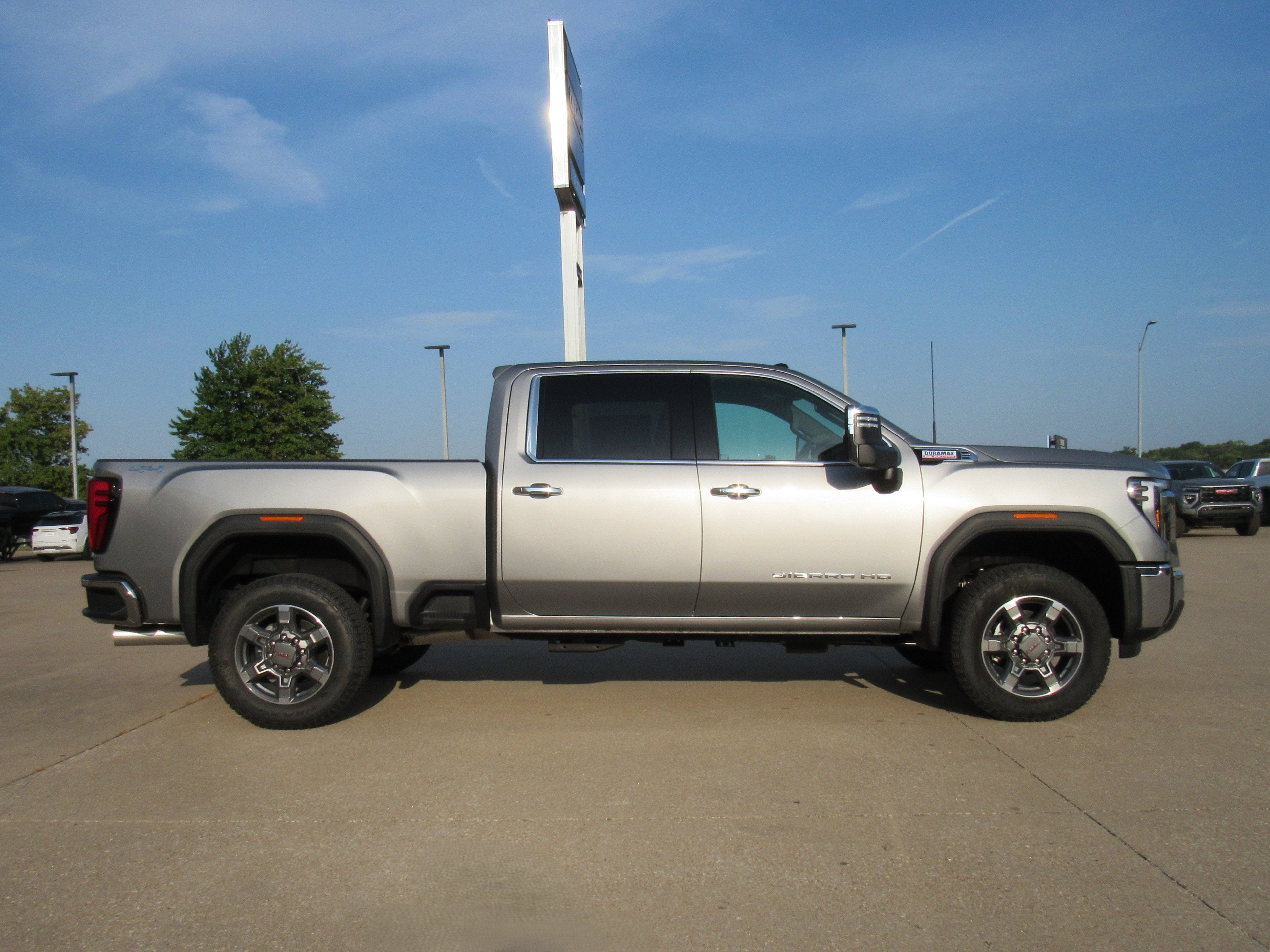 2026 GMC Sierra 2500 HD SLT