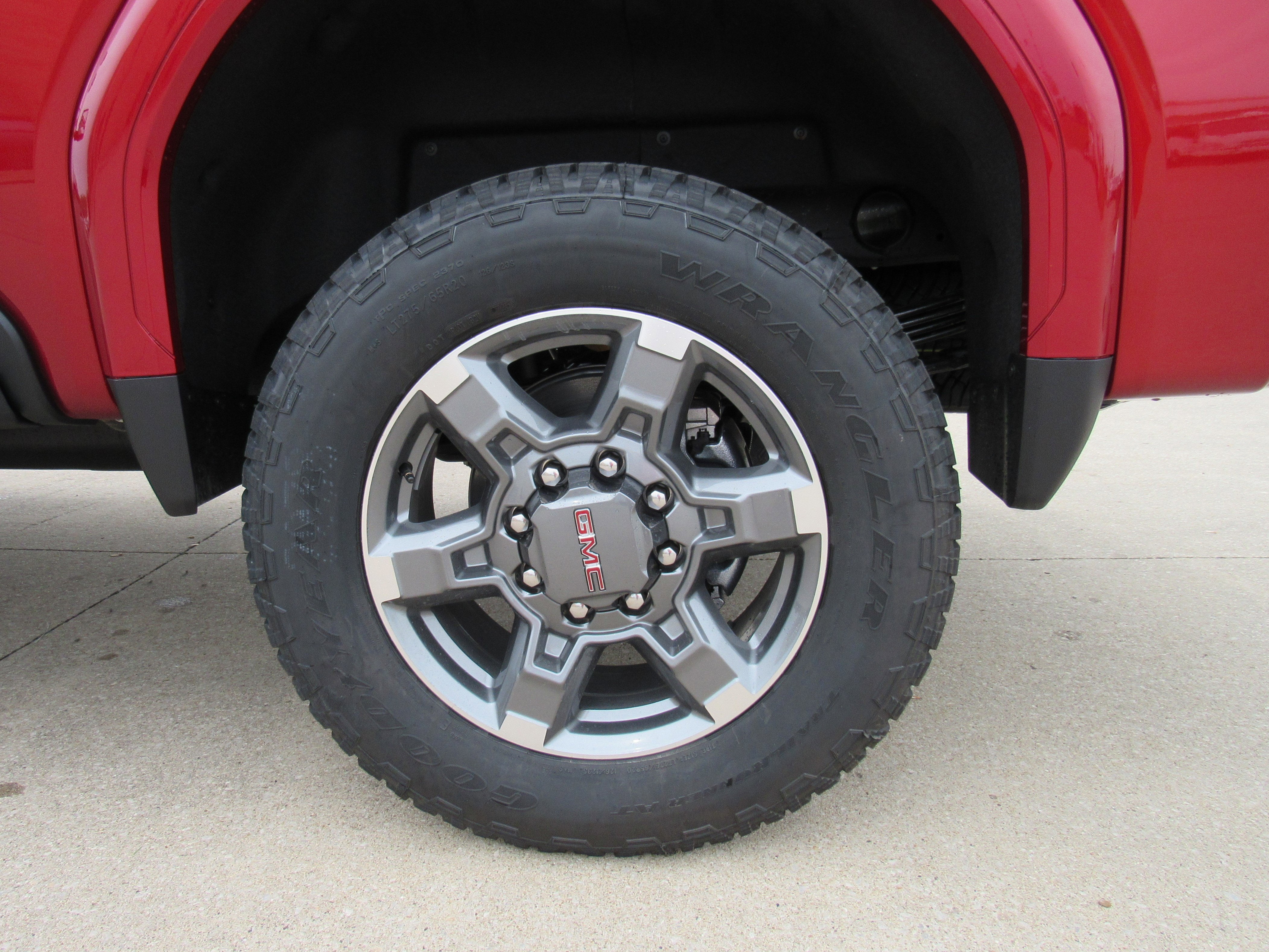 2025 GMC Sierra 2500 HD SLT