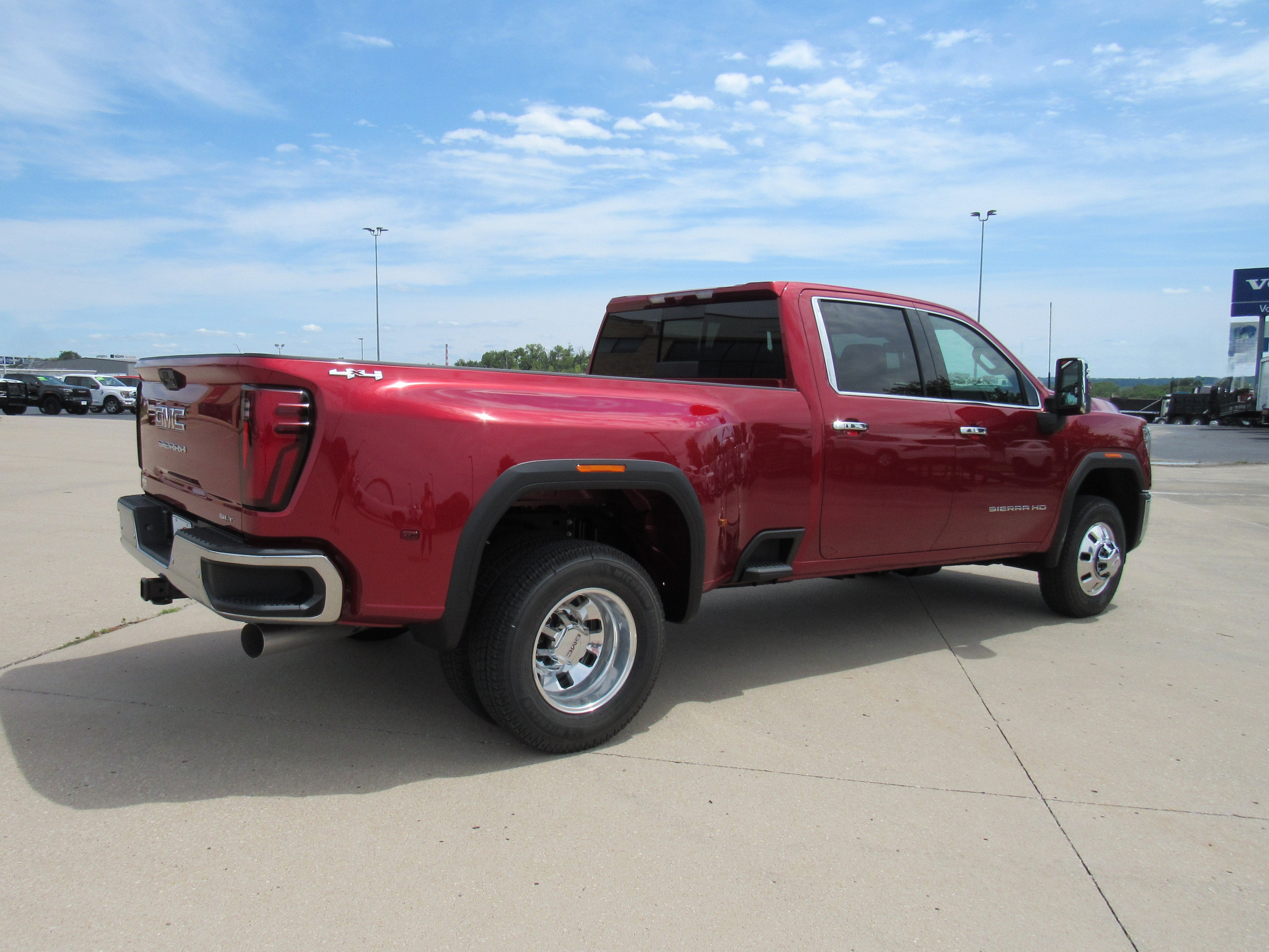 2026 GMC Sierra 3500 HD SLT DRW