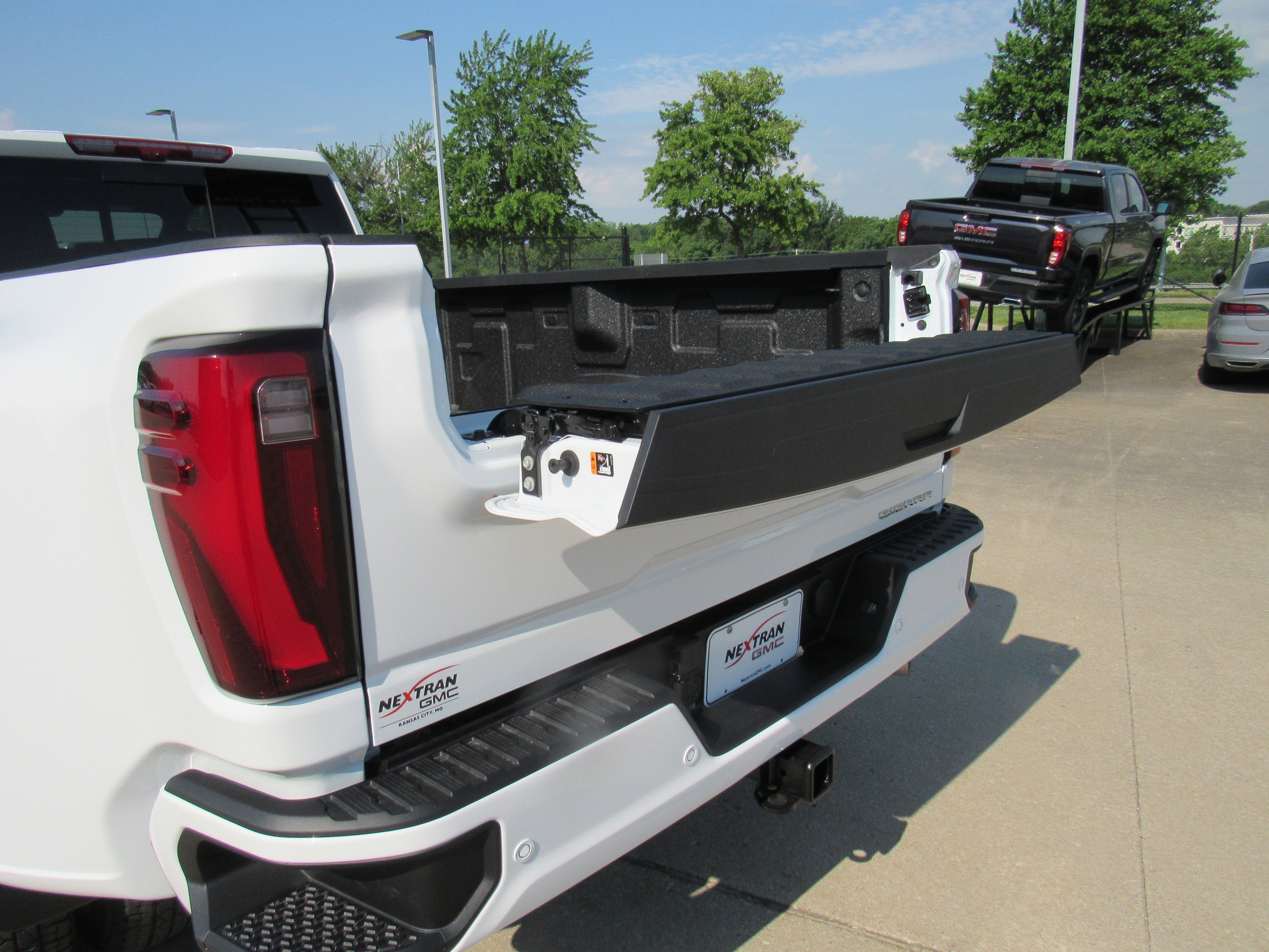 2026 GMC Sierra 3500 HD Denali DRW