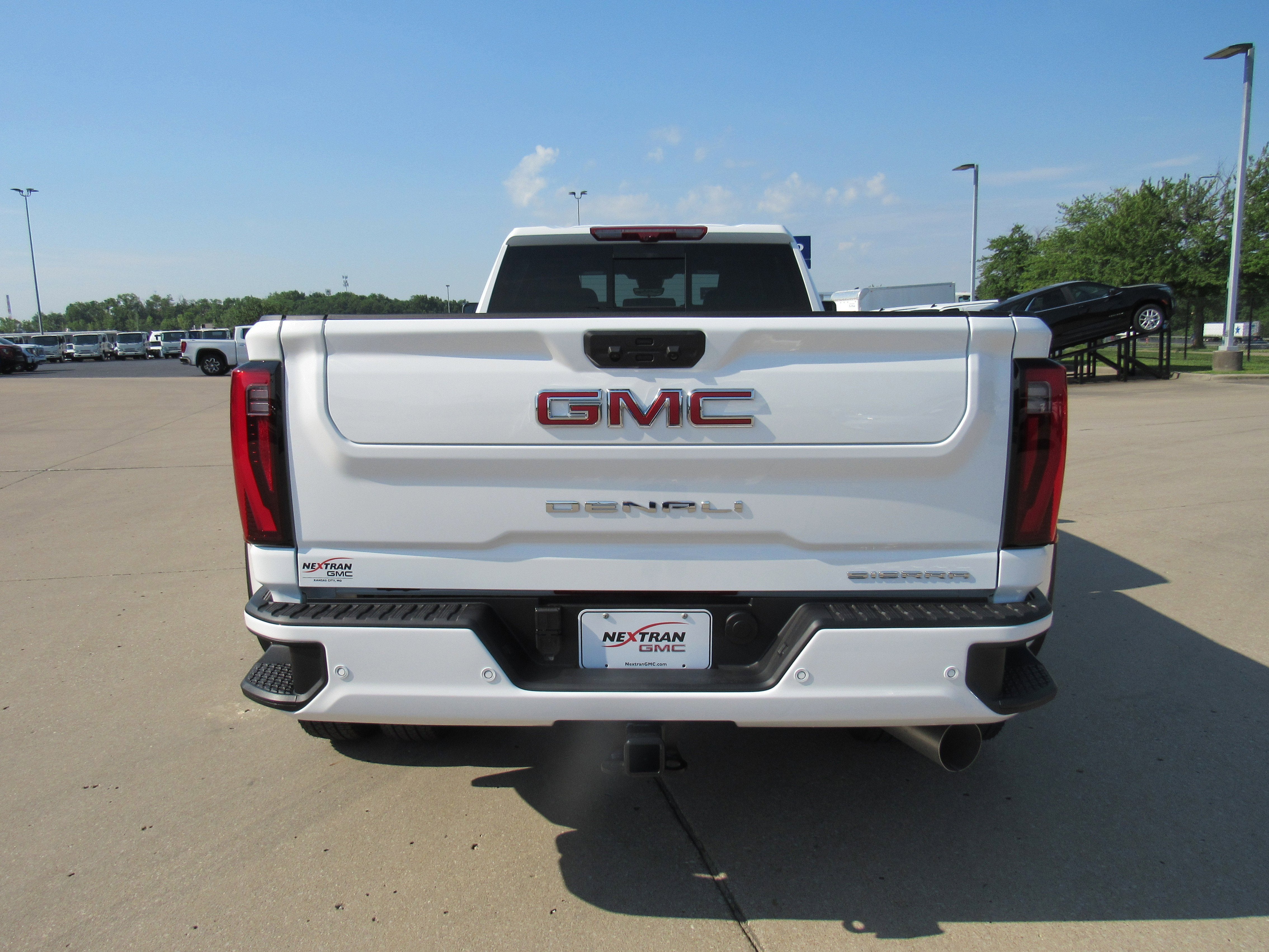 2026 GMC Sierra 3500 HD Denali DRW