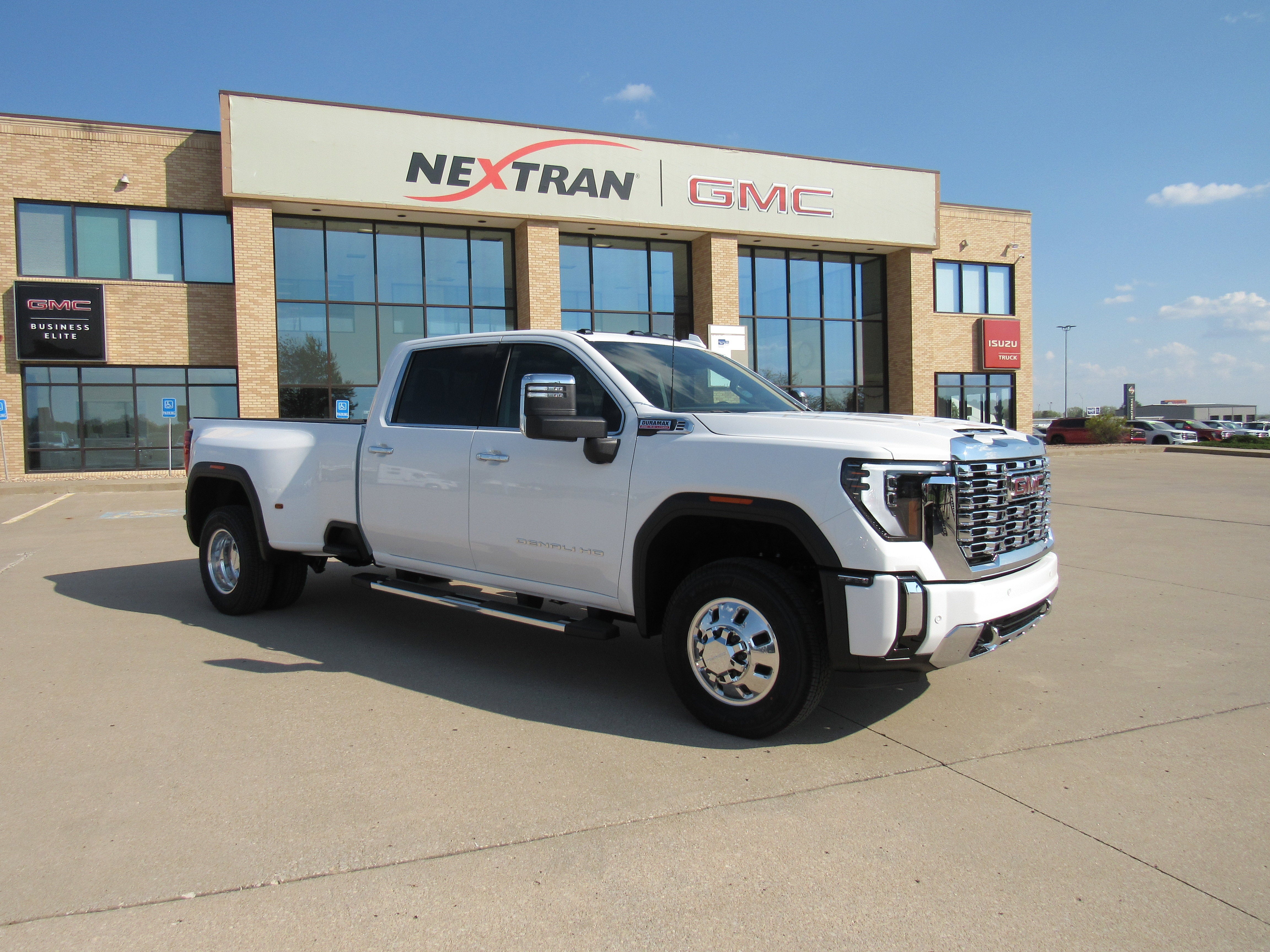 2026 GMC Sierra 3500 HD Denali