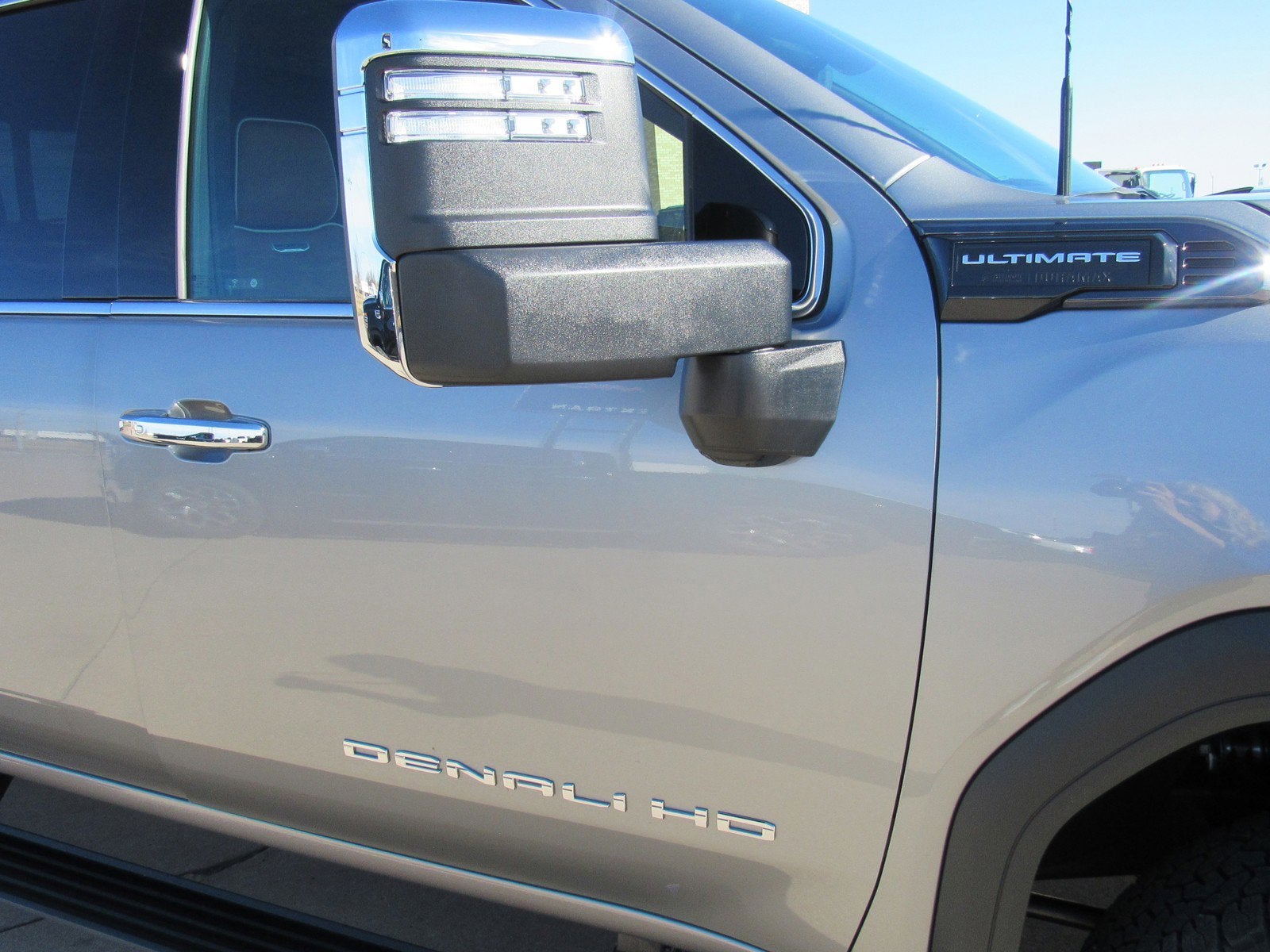 2025 GMC Sierra 3500 HD Denali Ultimate