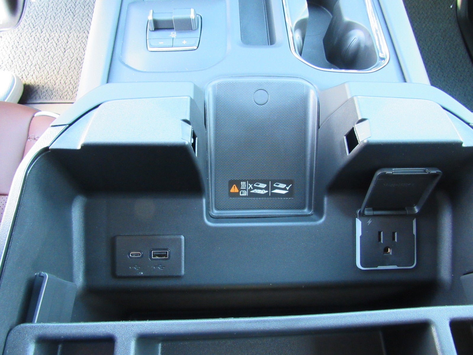 2025 GMC Sierra 3500 HD Denali Ultimate