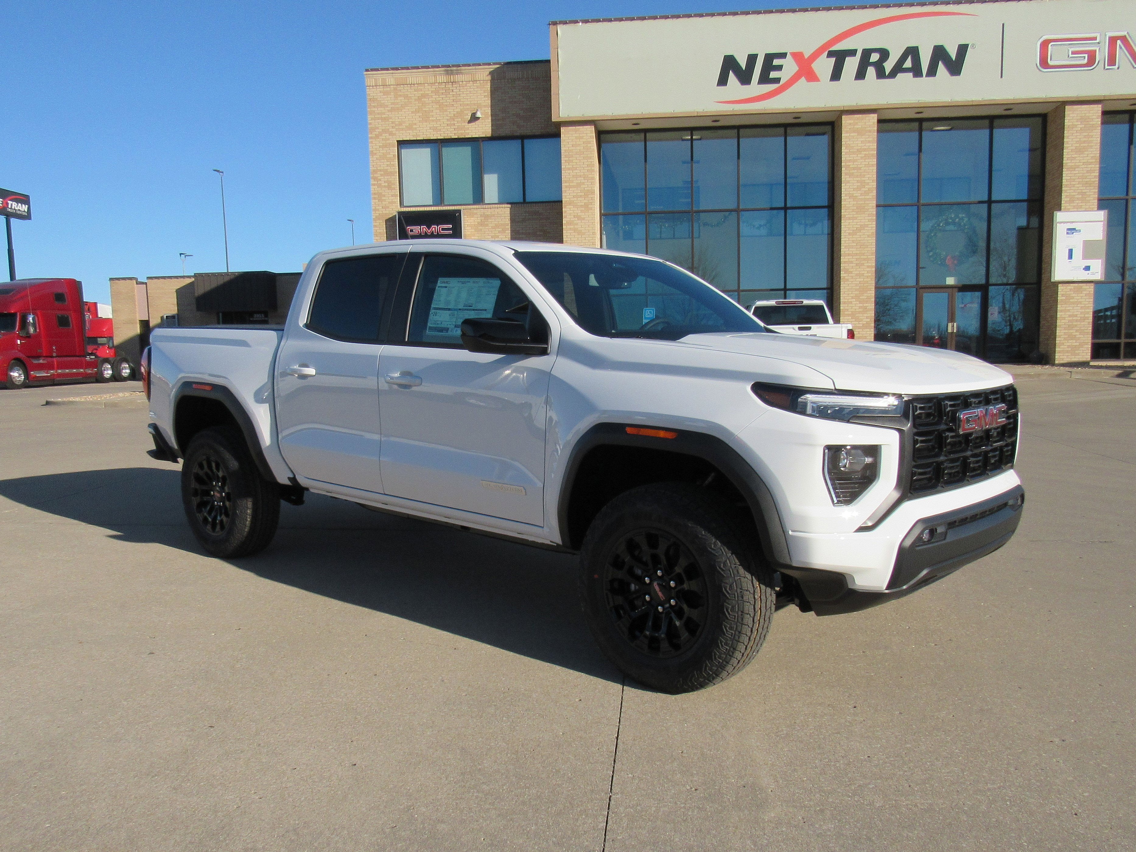 2026 GMC Canyon Elevation