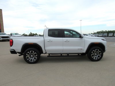 2024 GMC Canyon AT4