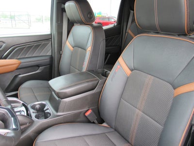 2024 GMC Canyon AT4