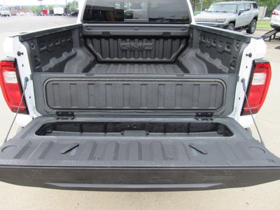 2024 GMC Canyon AT4