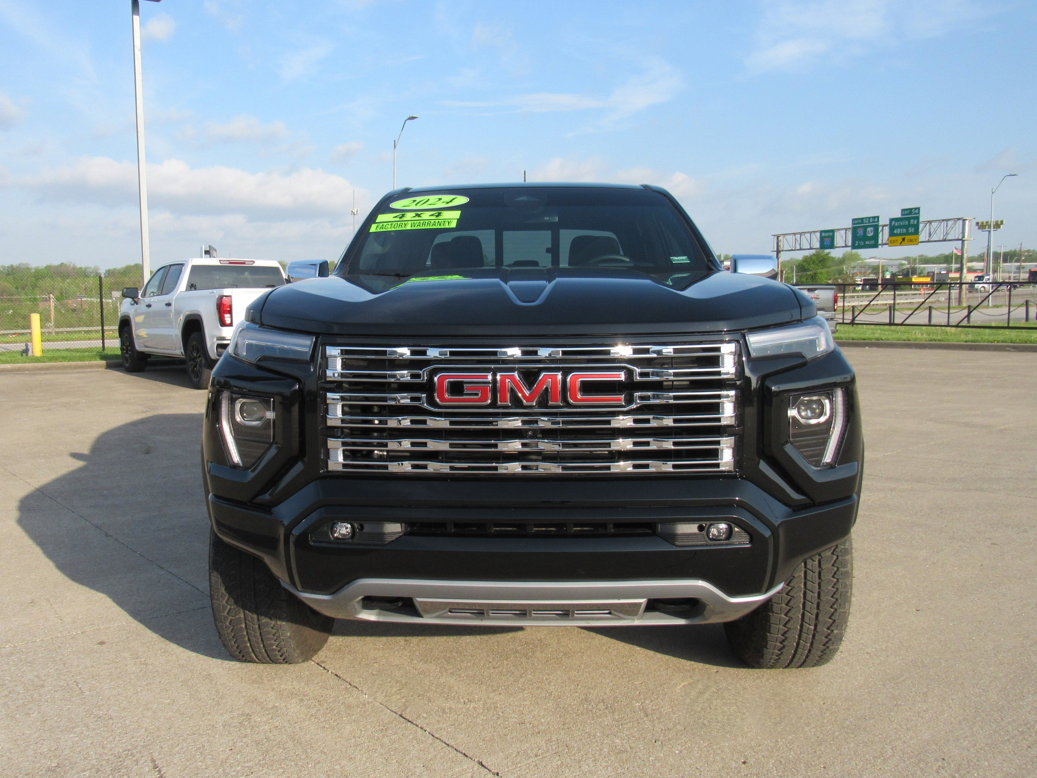 2024 GMC Canyon Denali