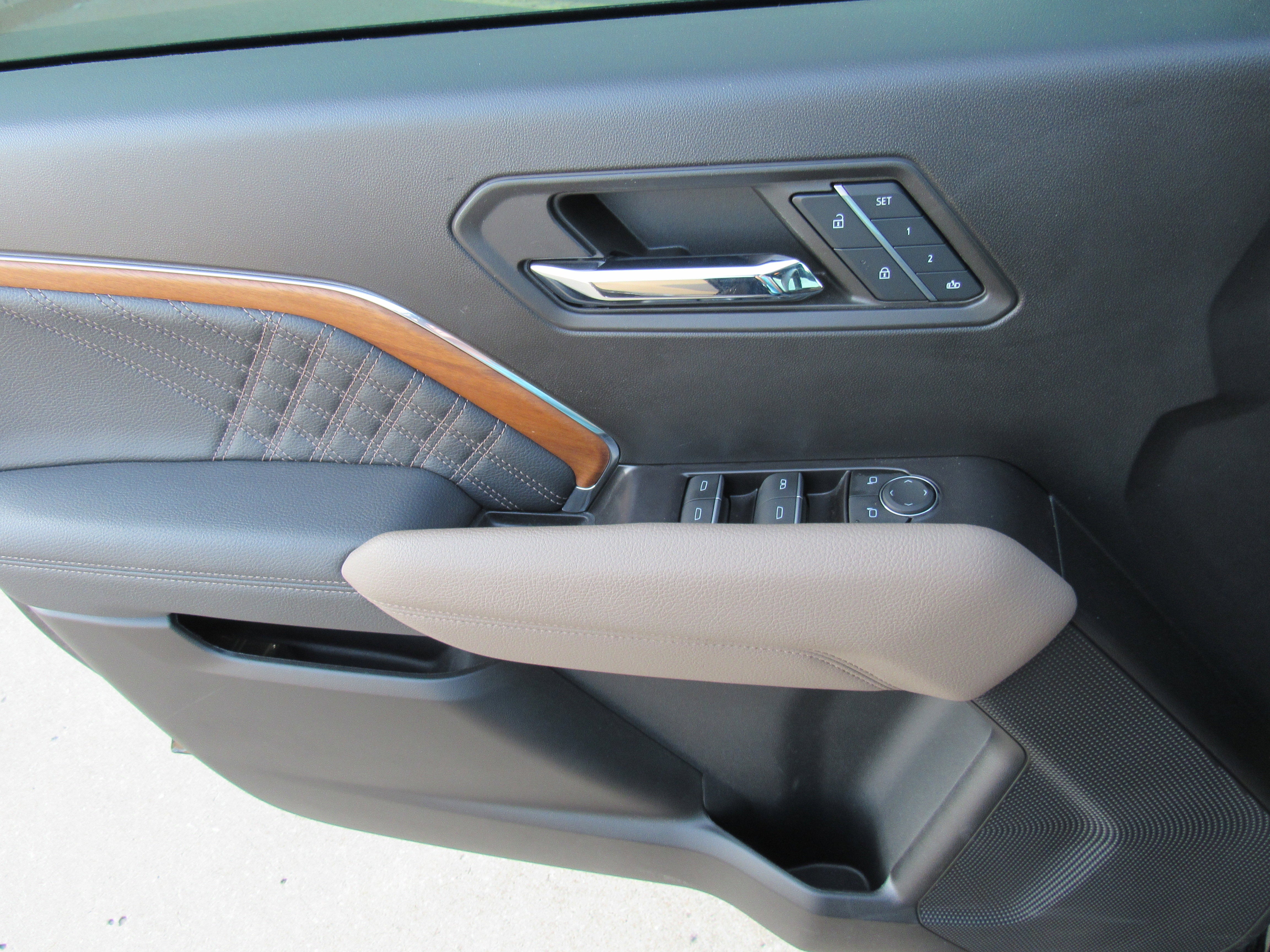 2024 GMC Canyon Denali