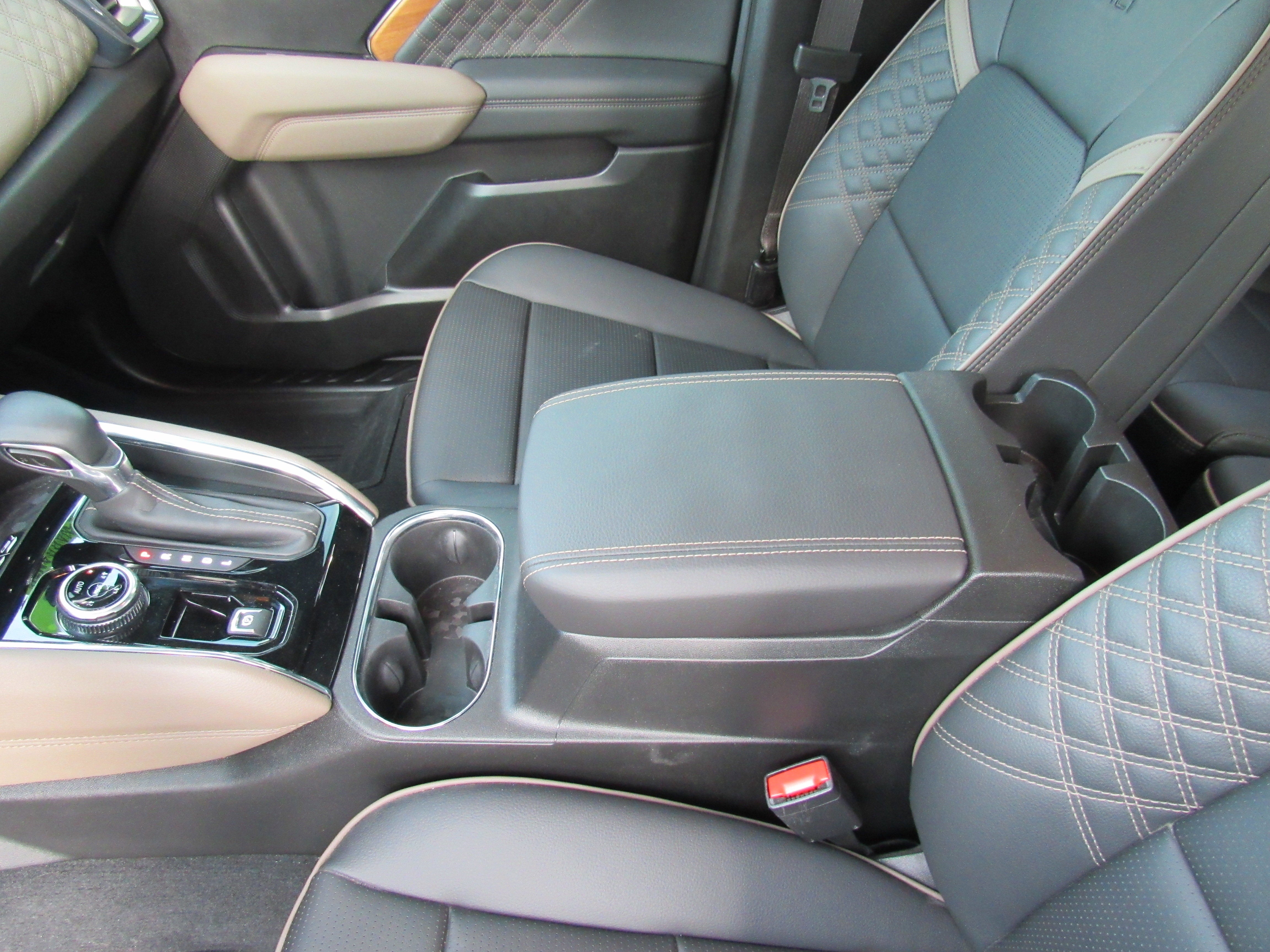 2024 GMC Canyon Denali