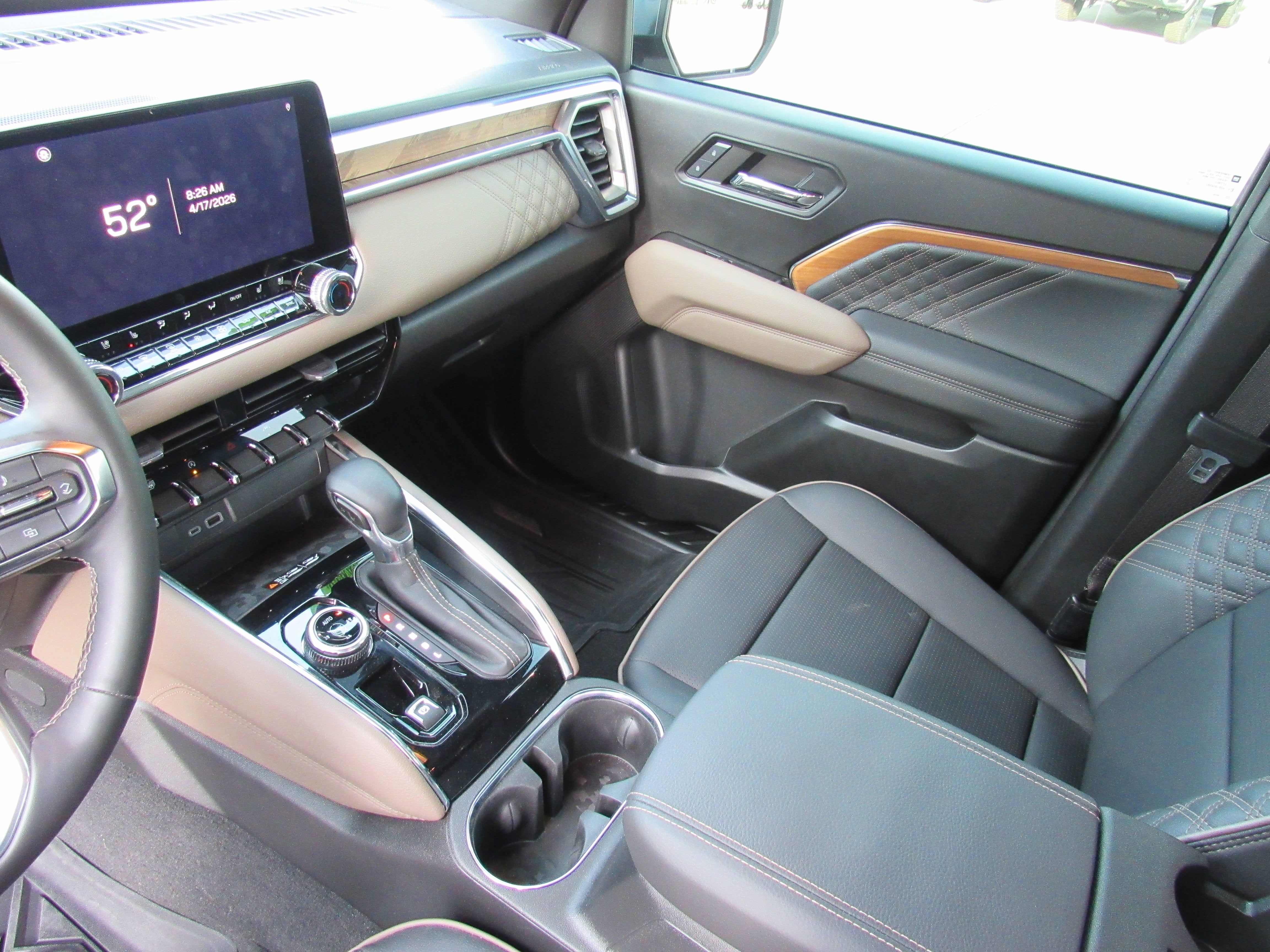 2024 GMC Canyon Denali