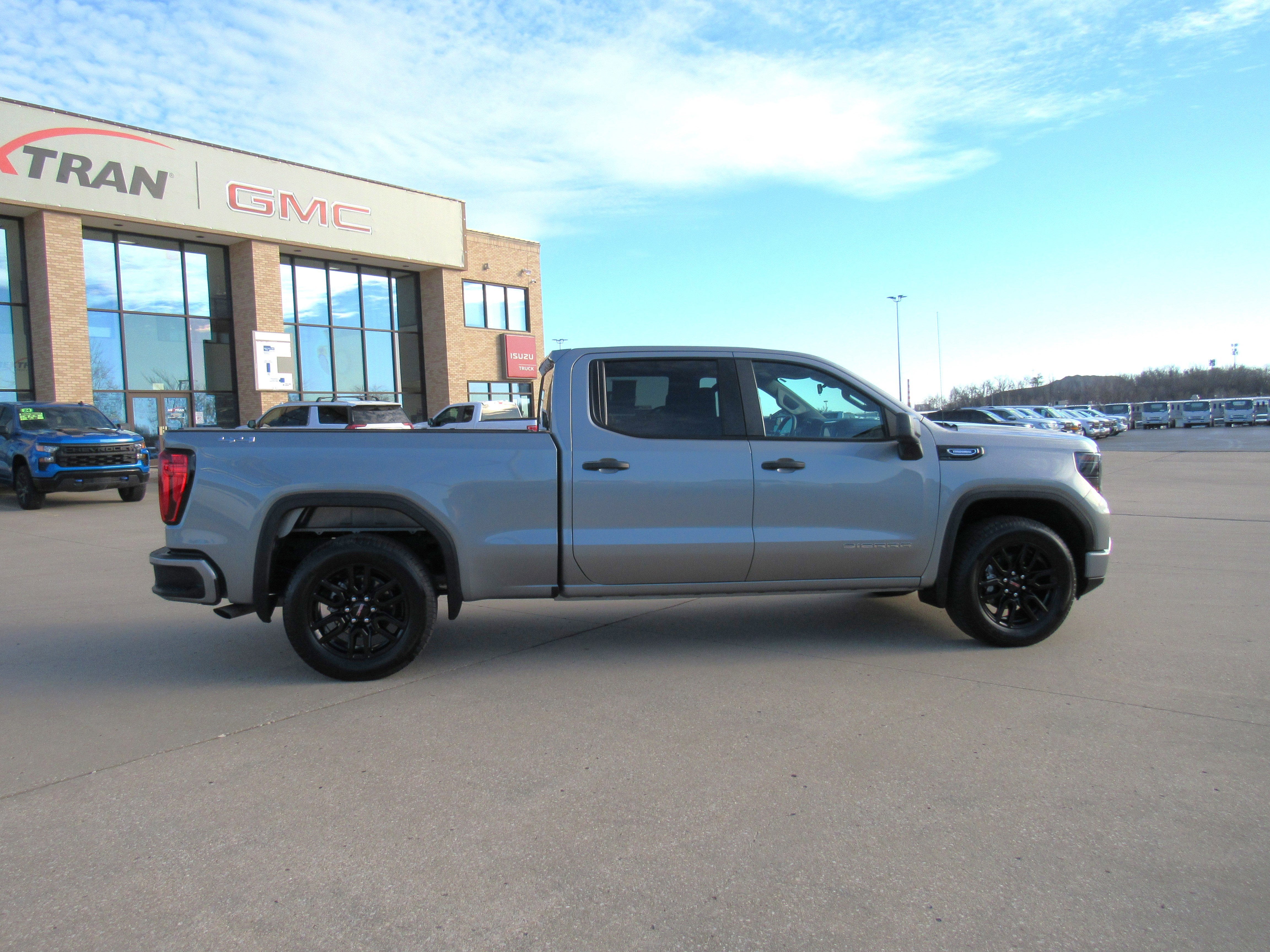 2025 GMC Sierra 1500 Pro