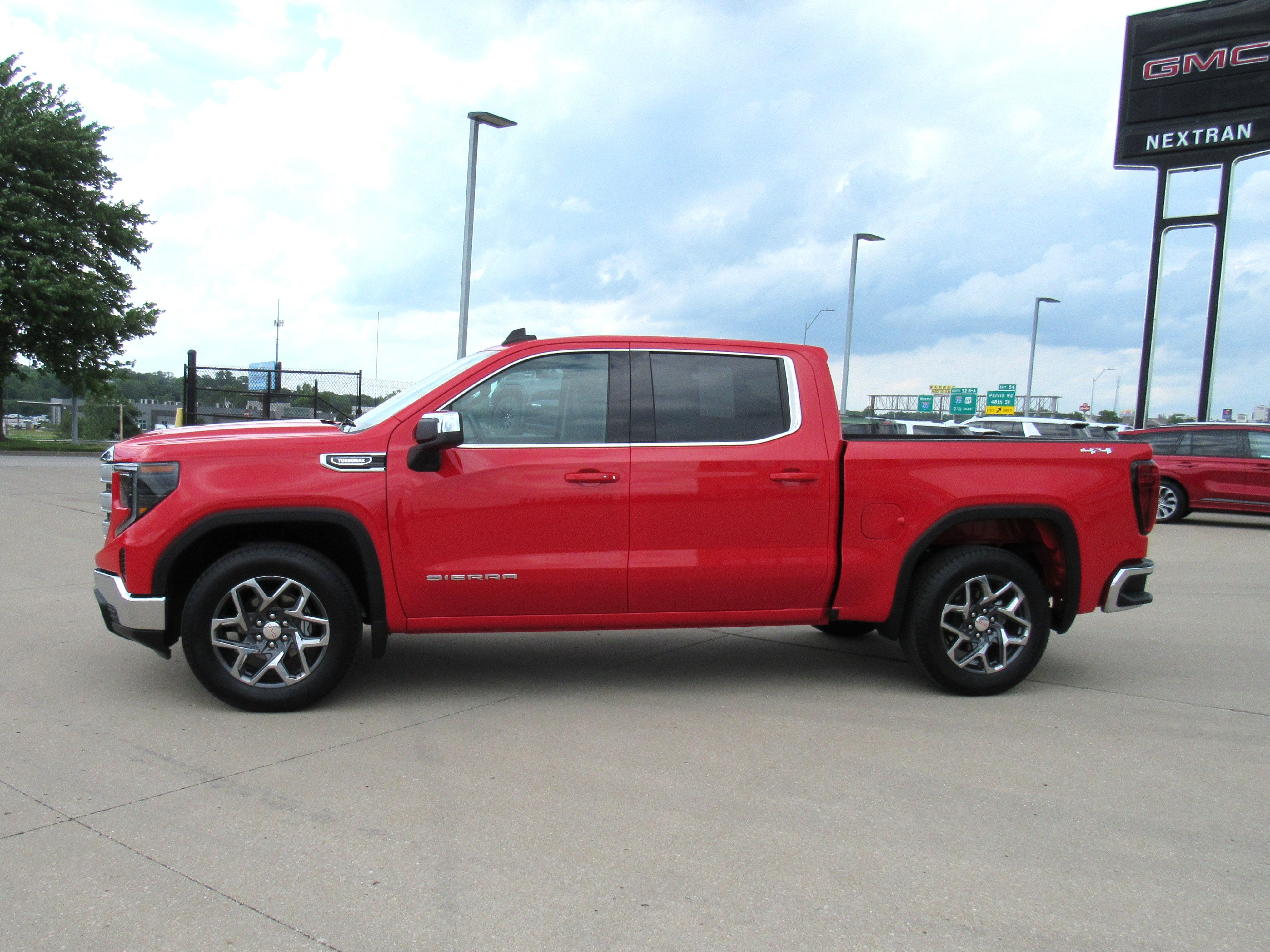 Used 2026 GMC Sierra 1500 SLE with VIN 1GTPUBEK9TZ148804 for sale in Kansas City