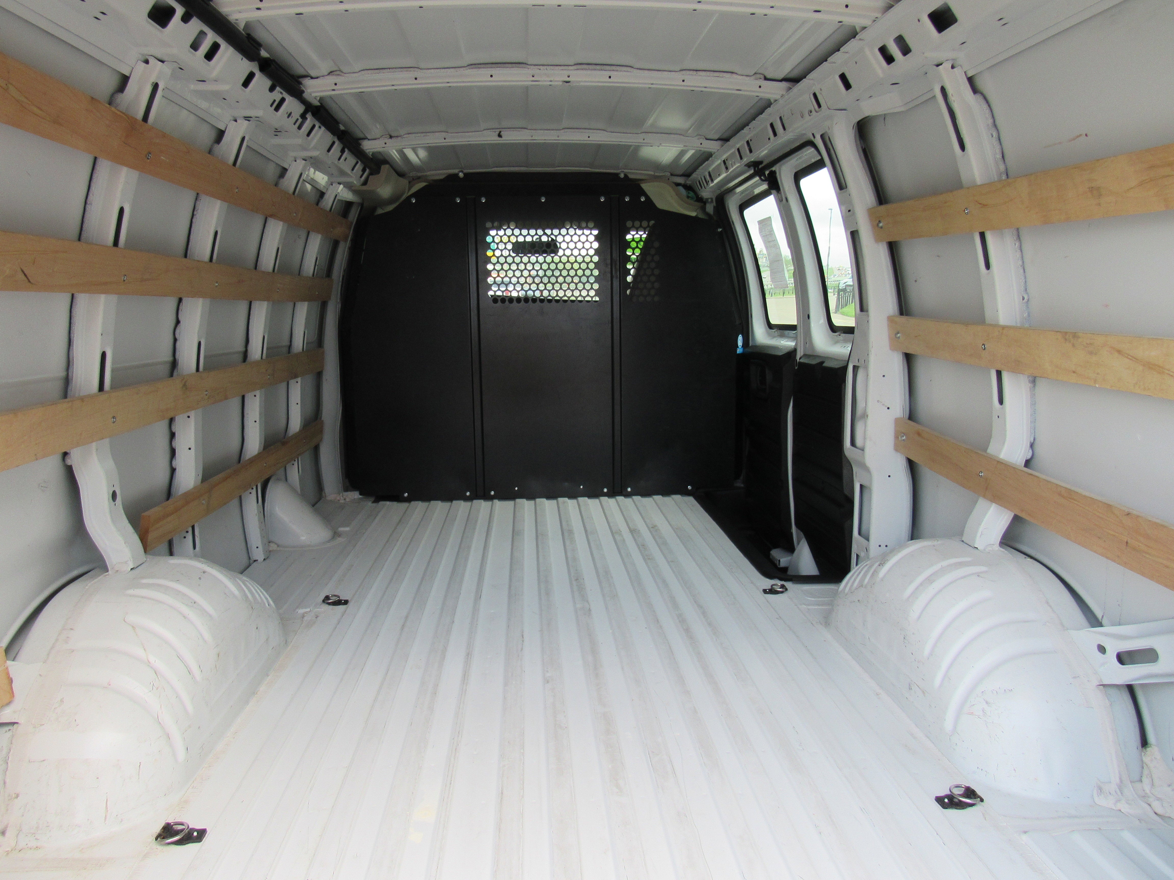 2024 GMC Savana Cargo 2500 Work Van