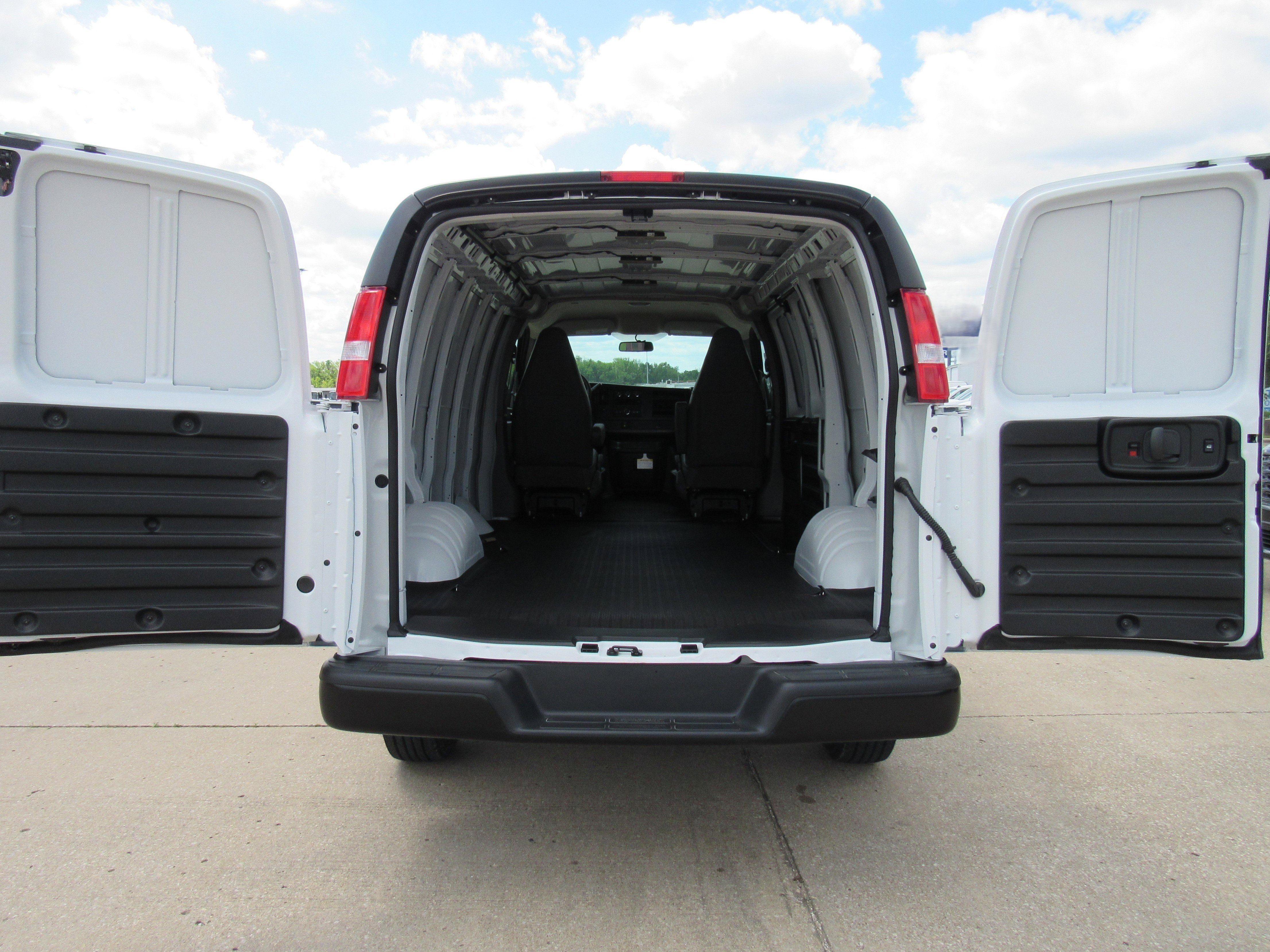 2026 GMC Savana Cargo Work Van